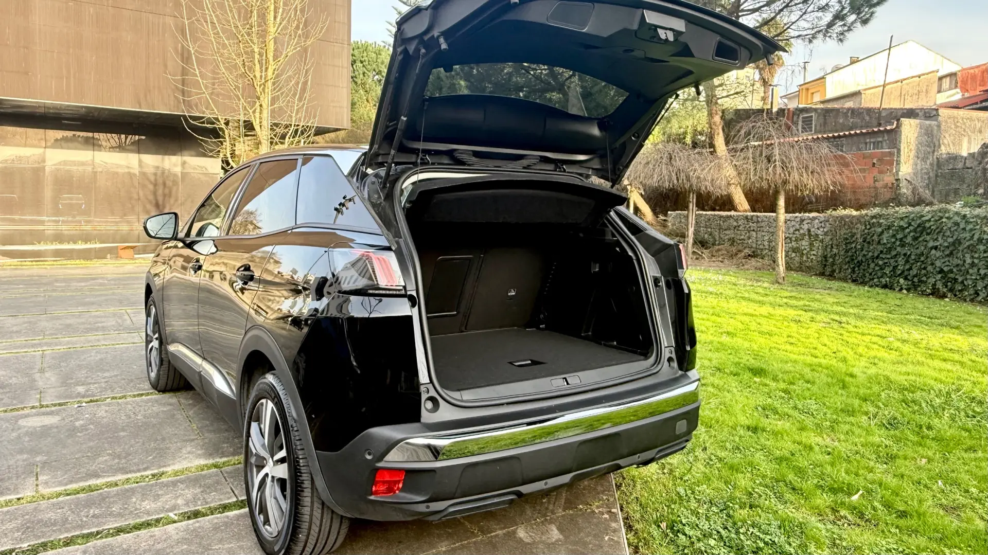 Peugeot 3008 PureTech 130 Stop & Start GPF EAT8 Allure 13