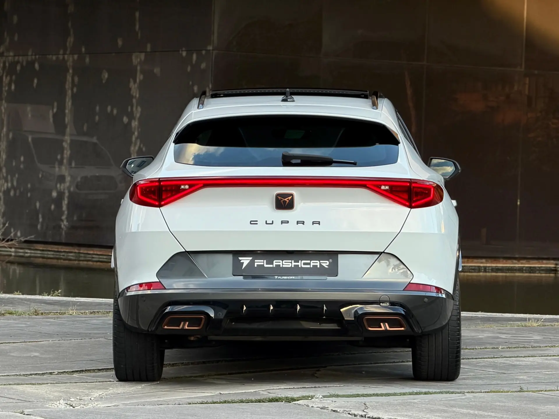Cupra Formentor 1.4 e-Hybrid DSG VZ 30