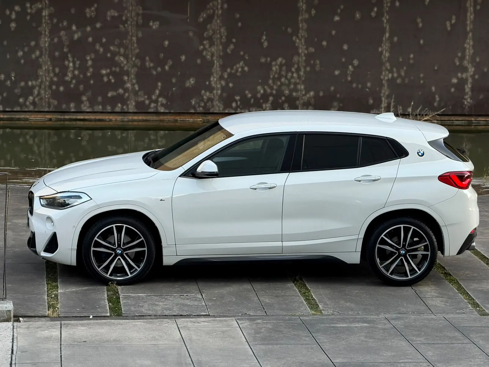 BMW X2 18 d sDrive Auto X Pack M 39