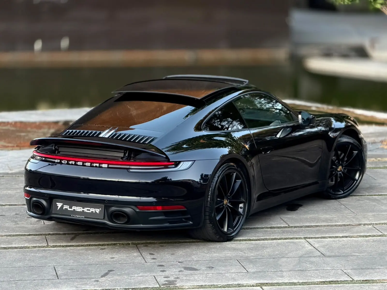 Porsche 911 (992) Carrera 4 PDK 43