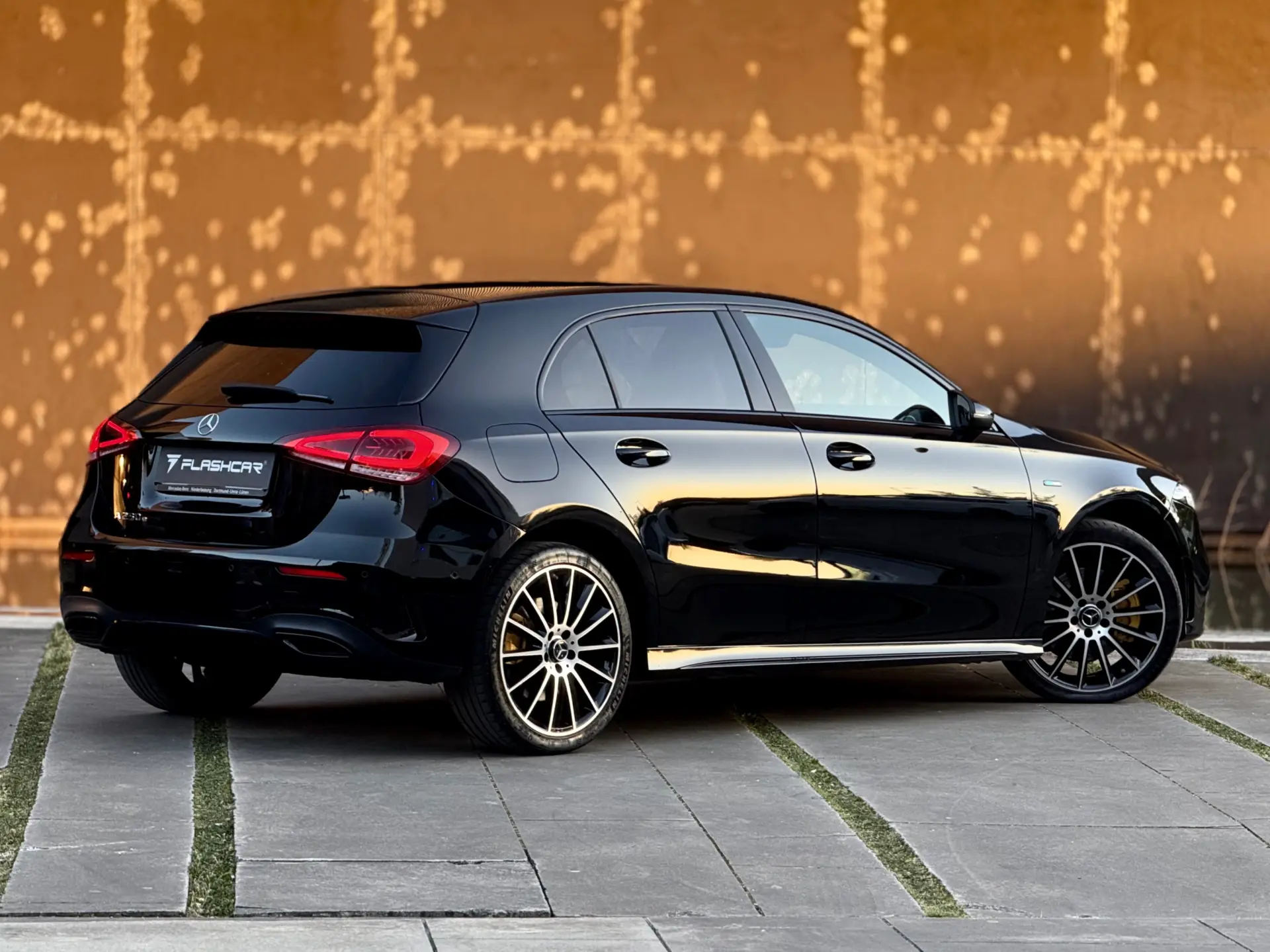 Mercedes-Benz A 250 e 8G-DCT Edition AMG Line 27