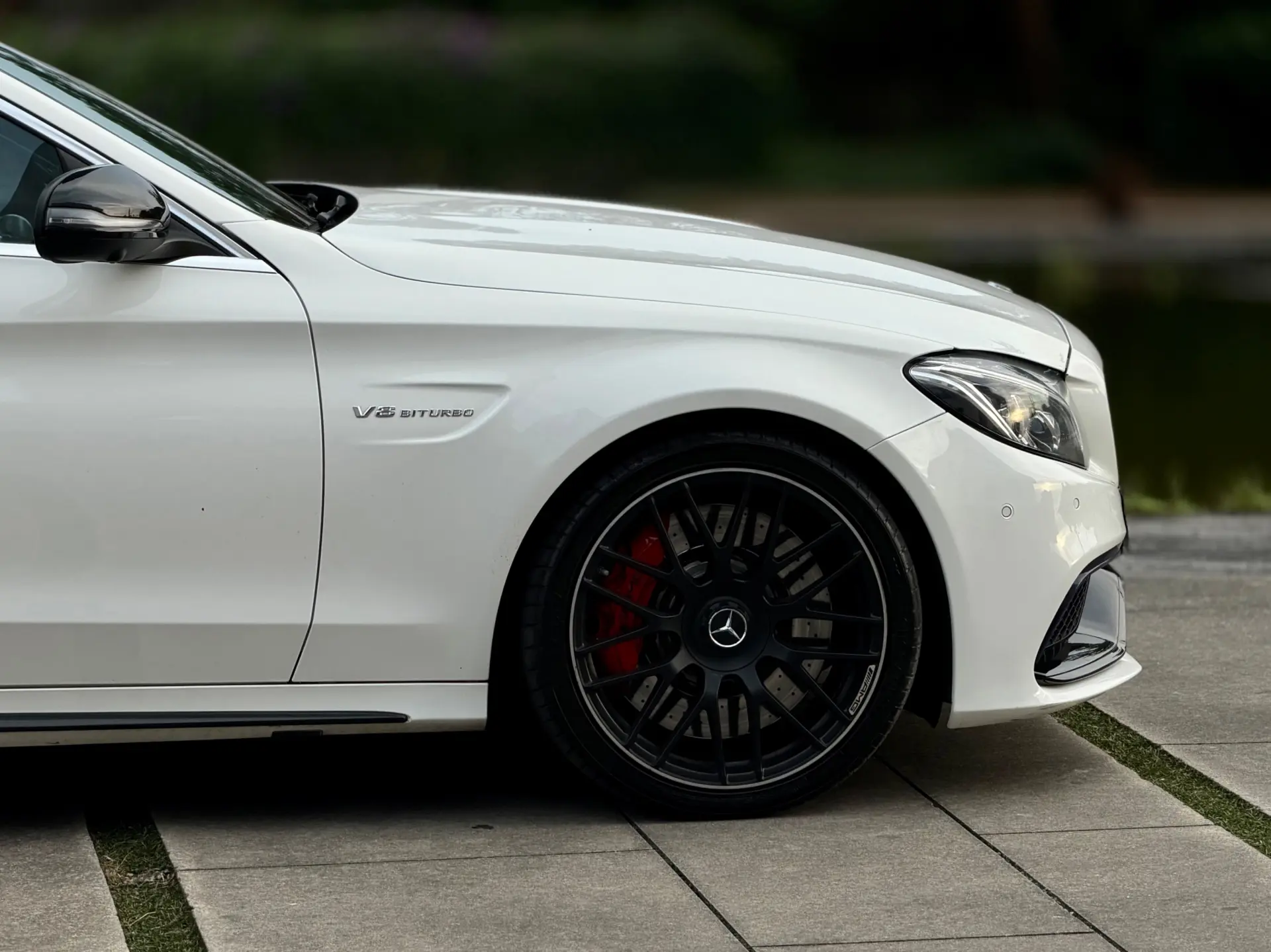Mercedes-Benz C 63 AMG S 4