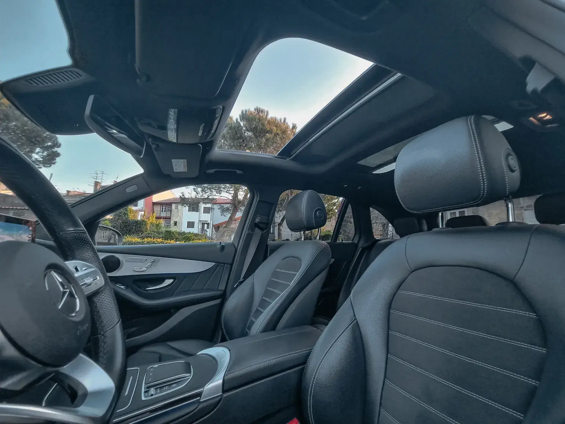 Mercedes-Benz GLC 300 de 4Matic 3