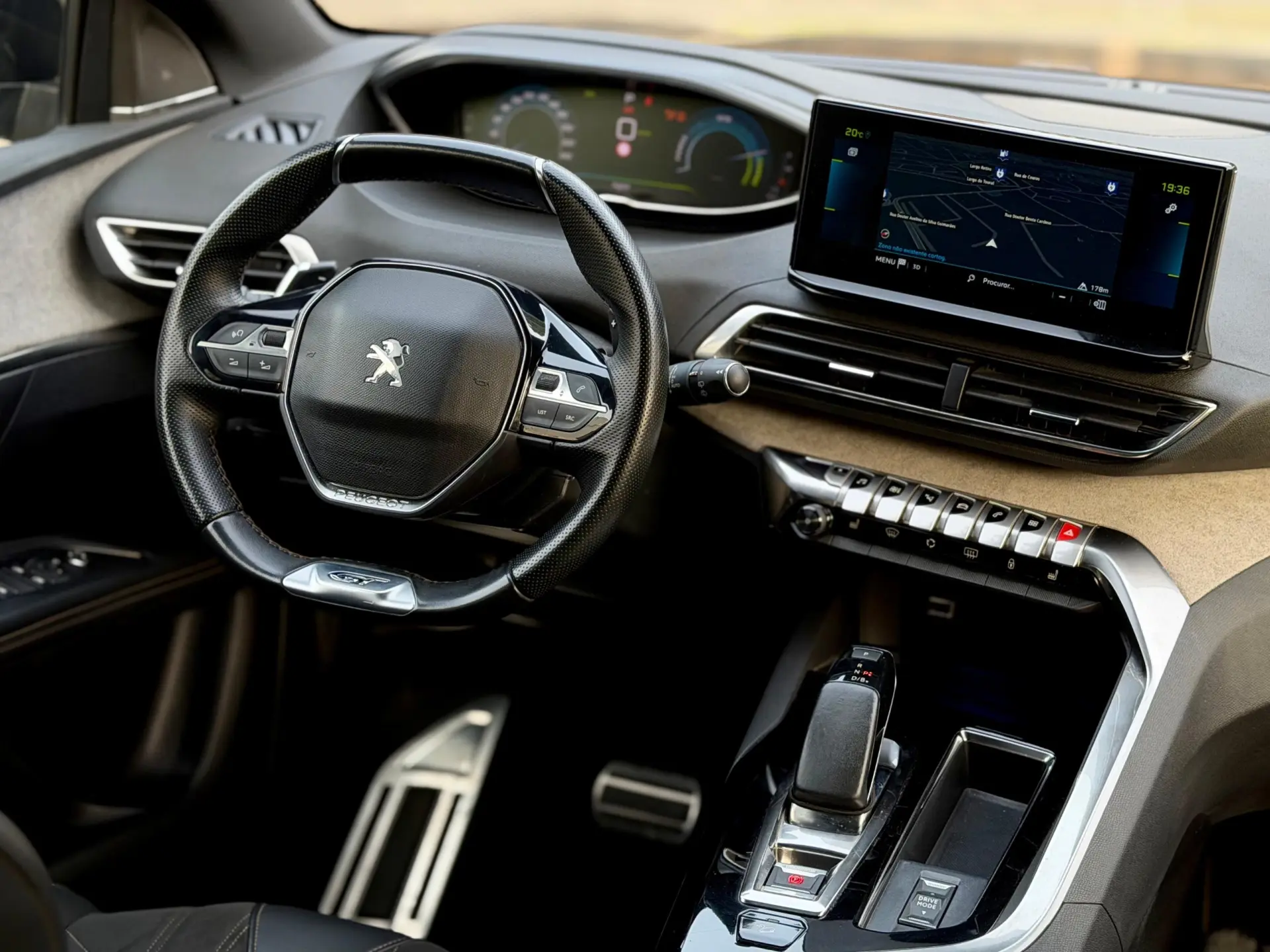 Peugeot 3008 1.6 Hybrid4 GT Line e-EAT8 34