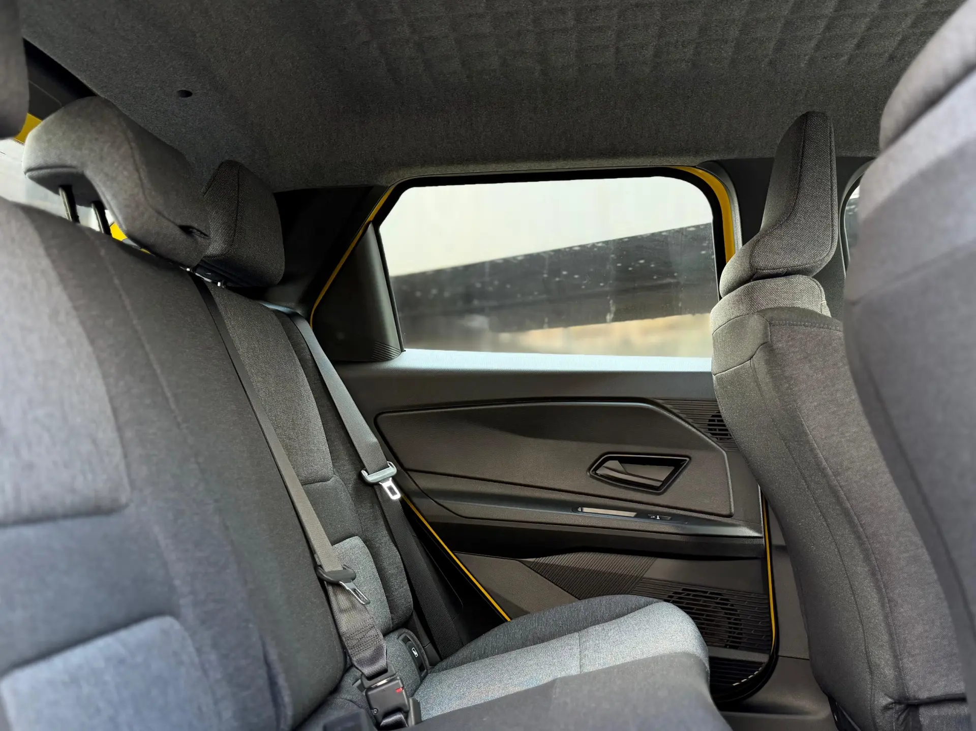 Renault 5 E-Tech 40 kWh Evolution Autonomia Urbana 10