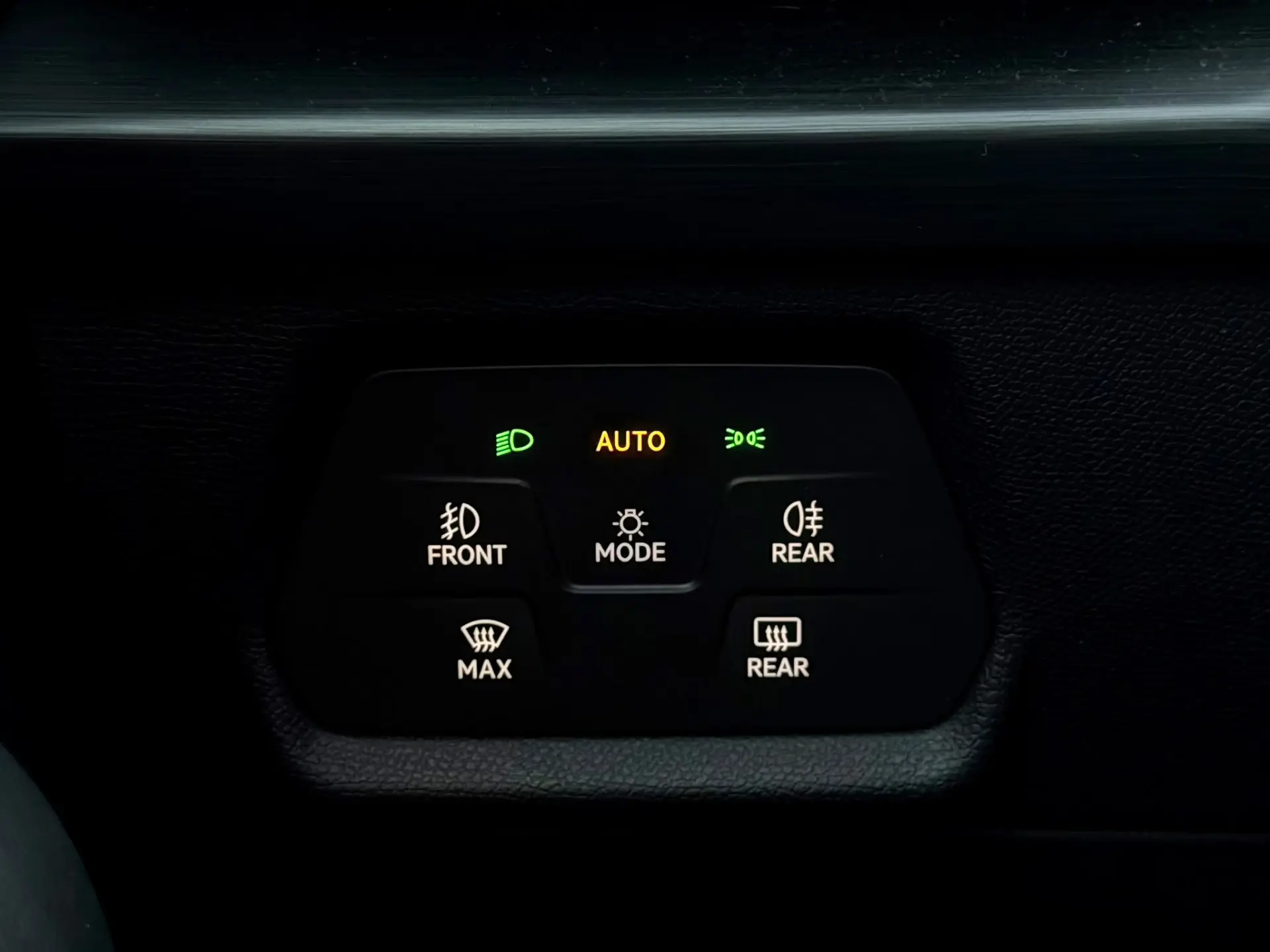 Cupra Formentor 1.4 e-Hybrid DSG VZ 22