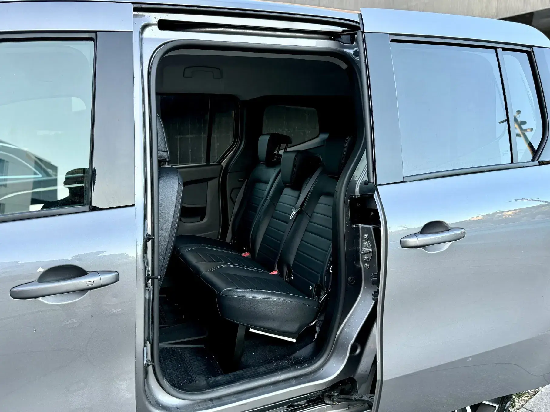 Mercedes-Benz T 180 Outro 27