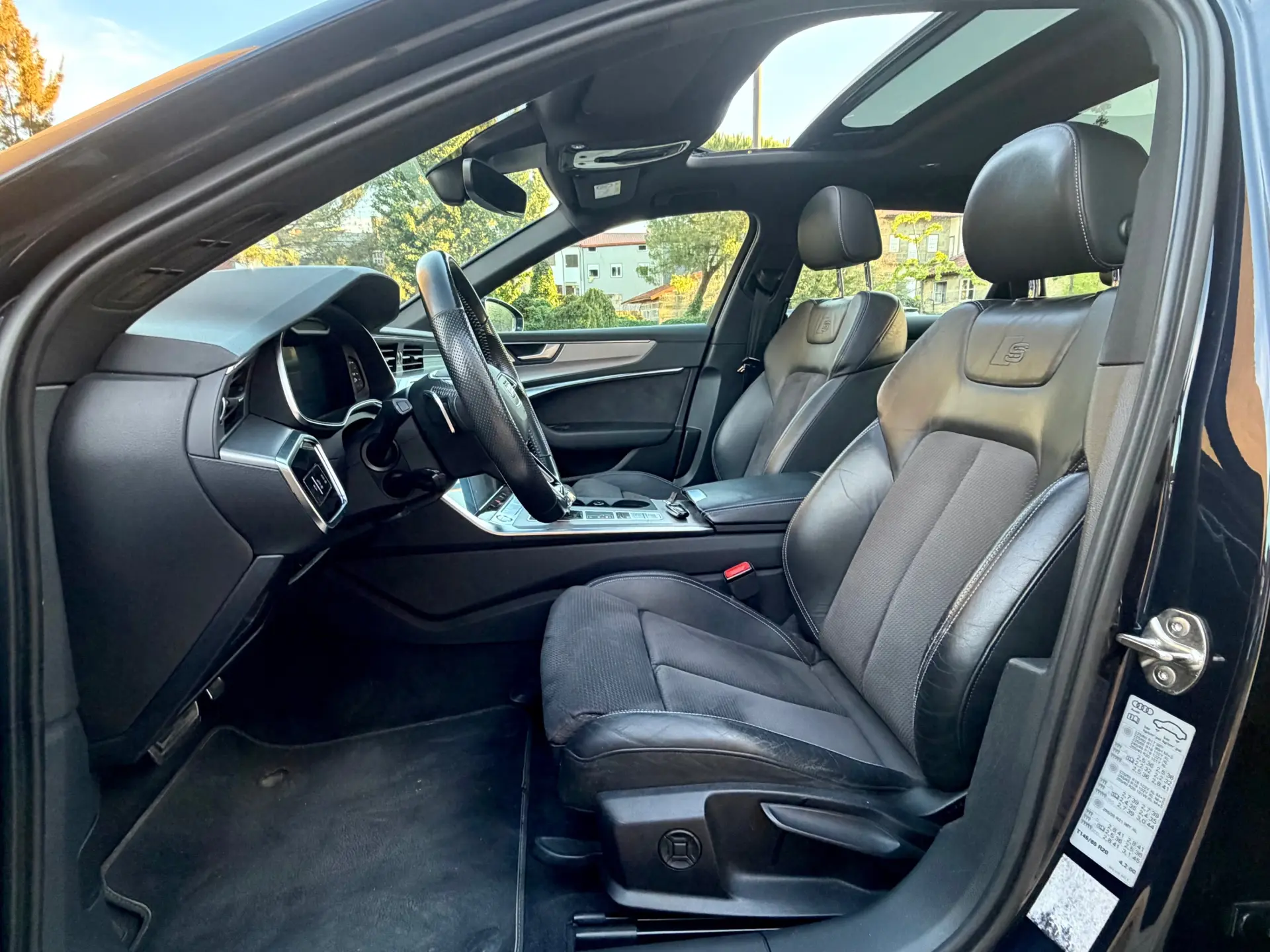 Audi A6 Avant 40 TDI S line S tronic 25