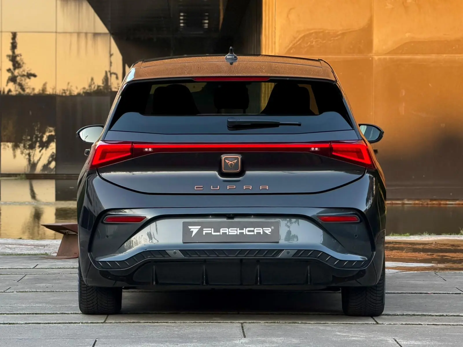 Cupra Born 77 kWh e-Boost Plus 52
