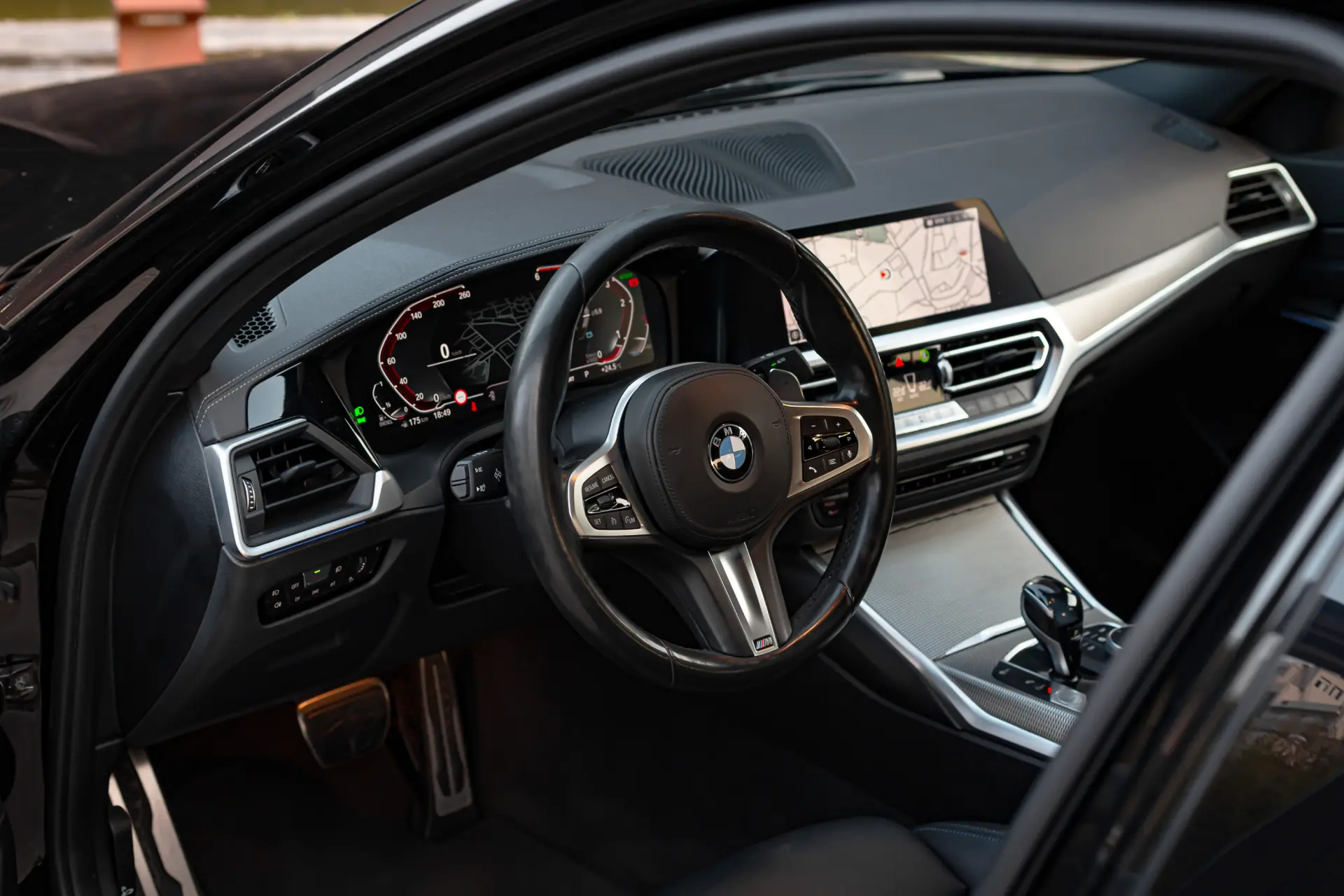 BMW 320 d Pack M Auto 4