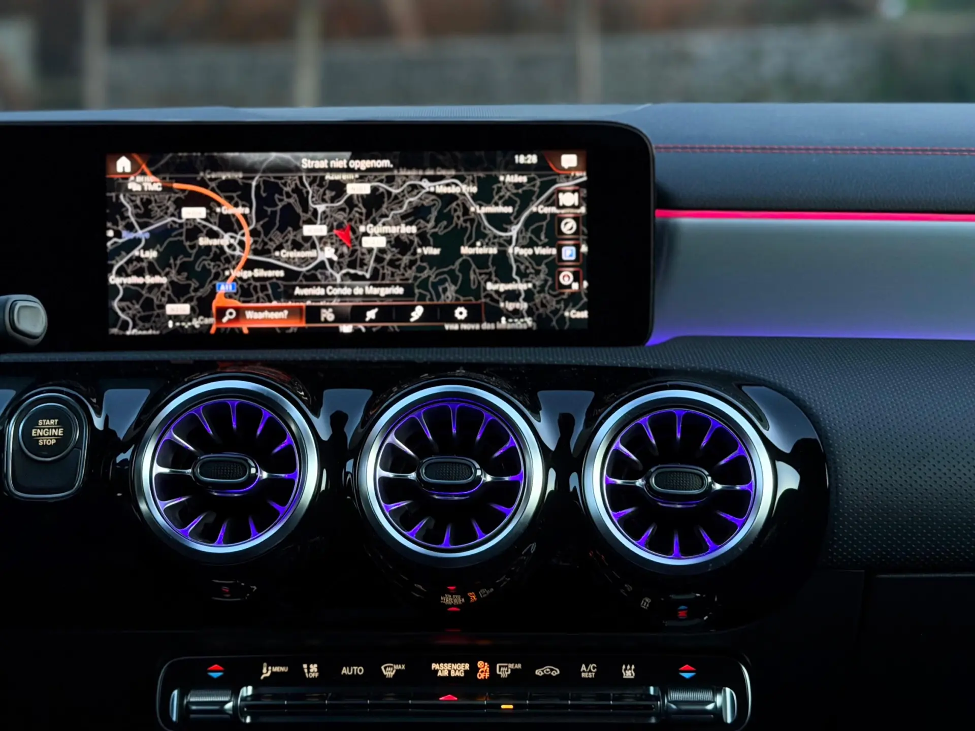 Mercedes-Benz CLA 250 e 8G-DCT AMG Line 5