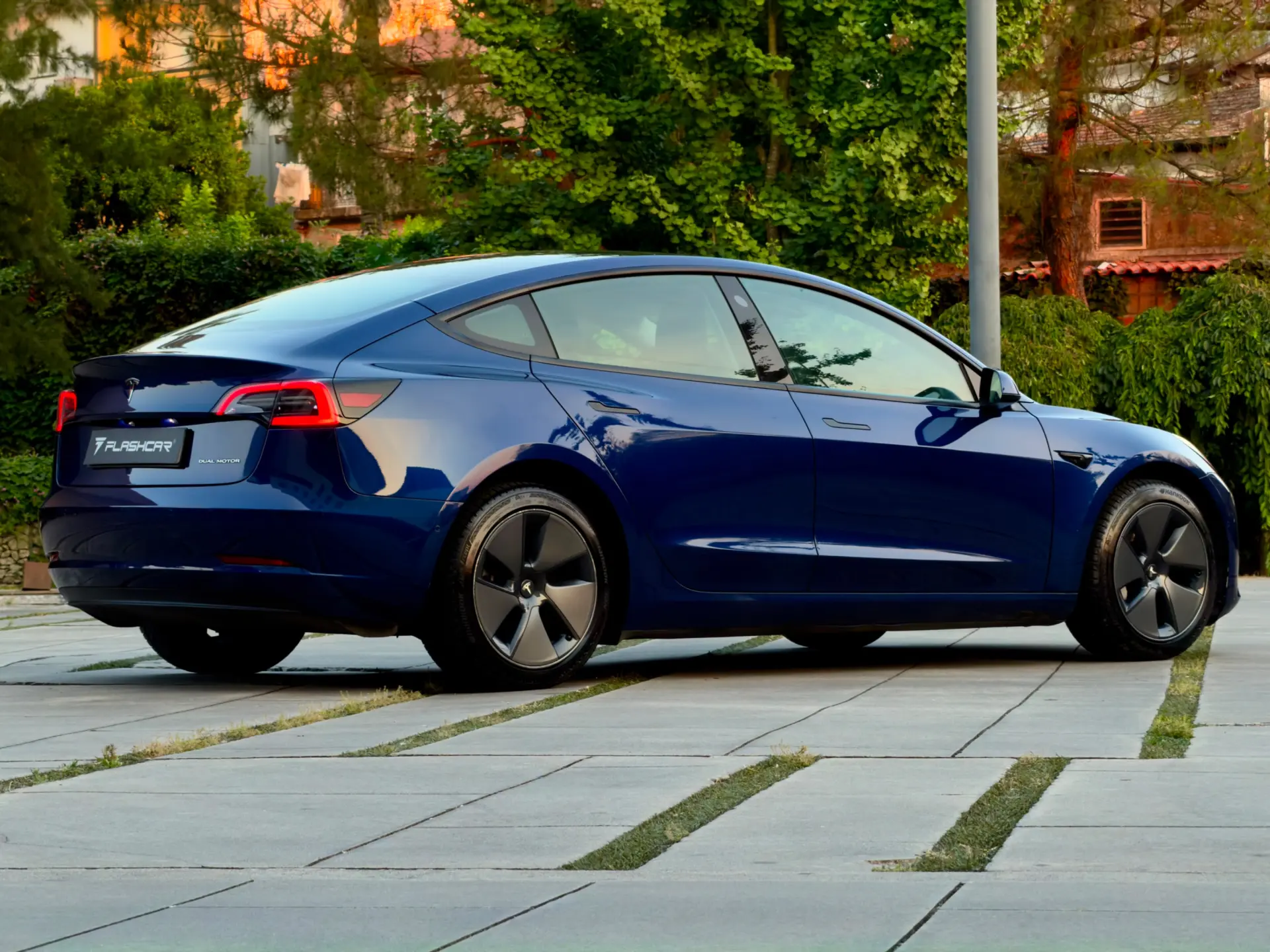 Tesla Model 3 Long Range AWD Dual Motor 6