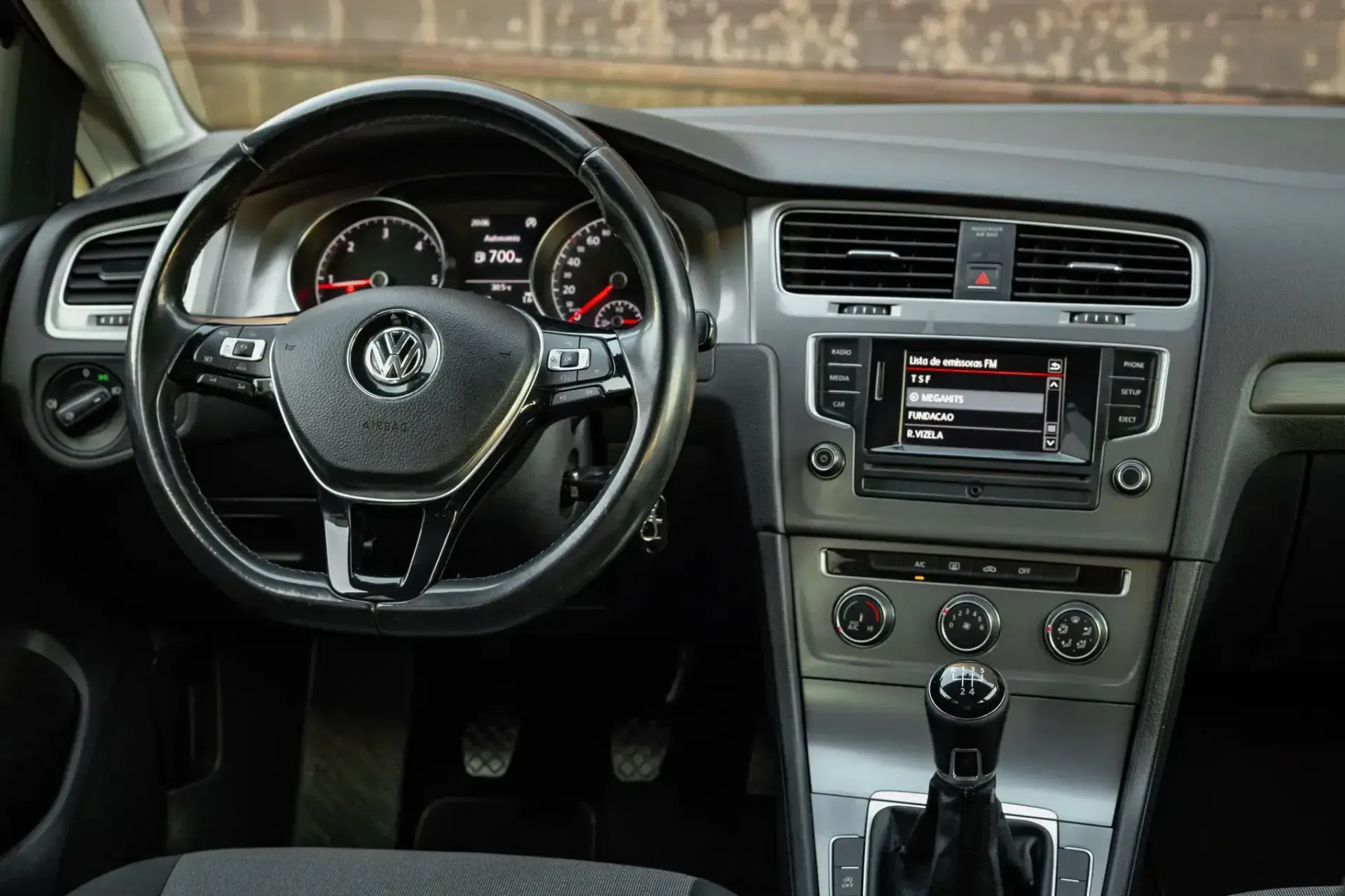 Volkswagen Golf 15