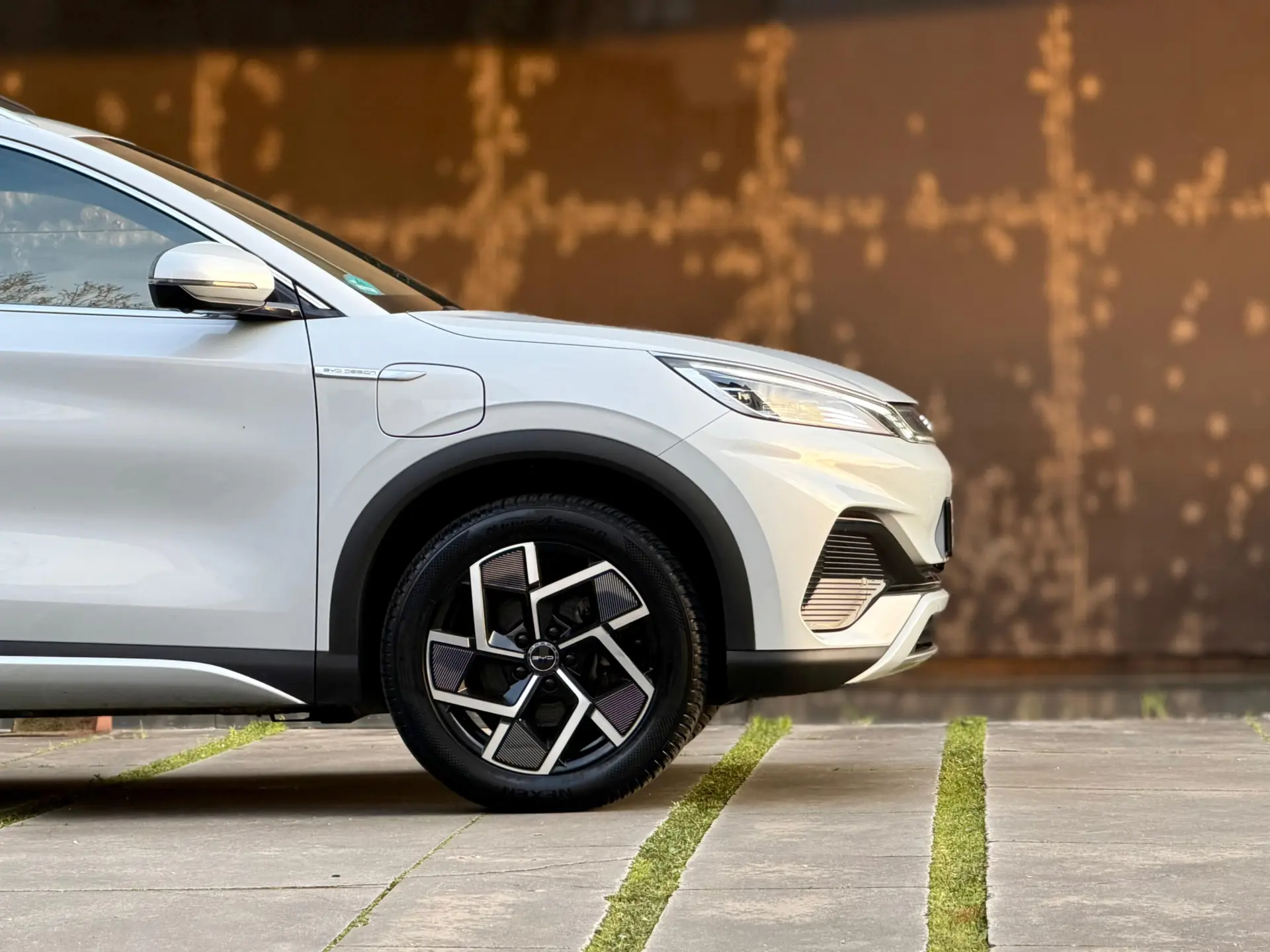 BYD Atto 3 Design 13