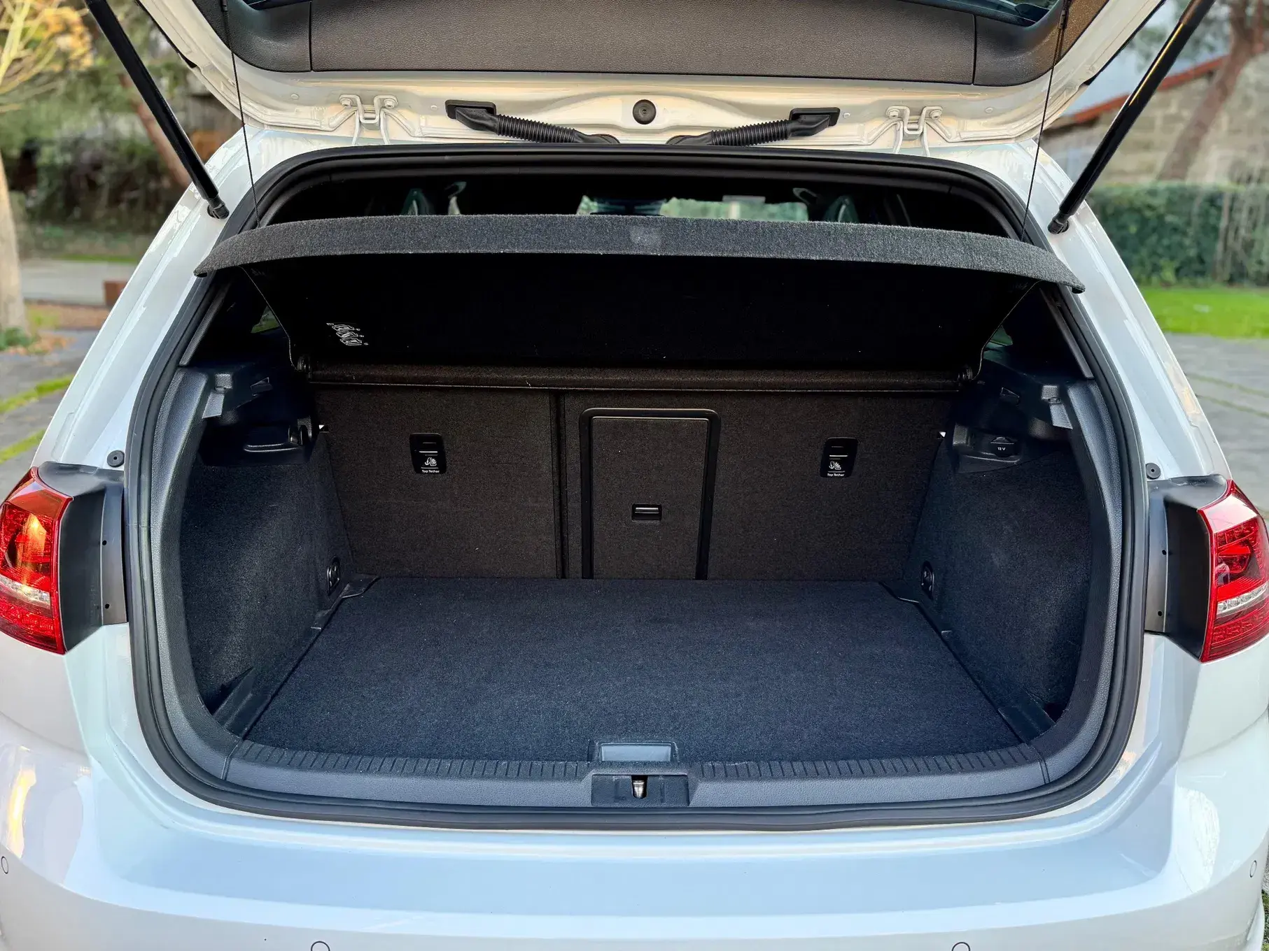 Volkswagen Golf 19