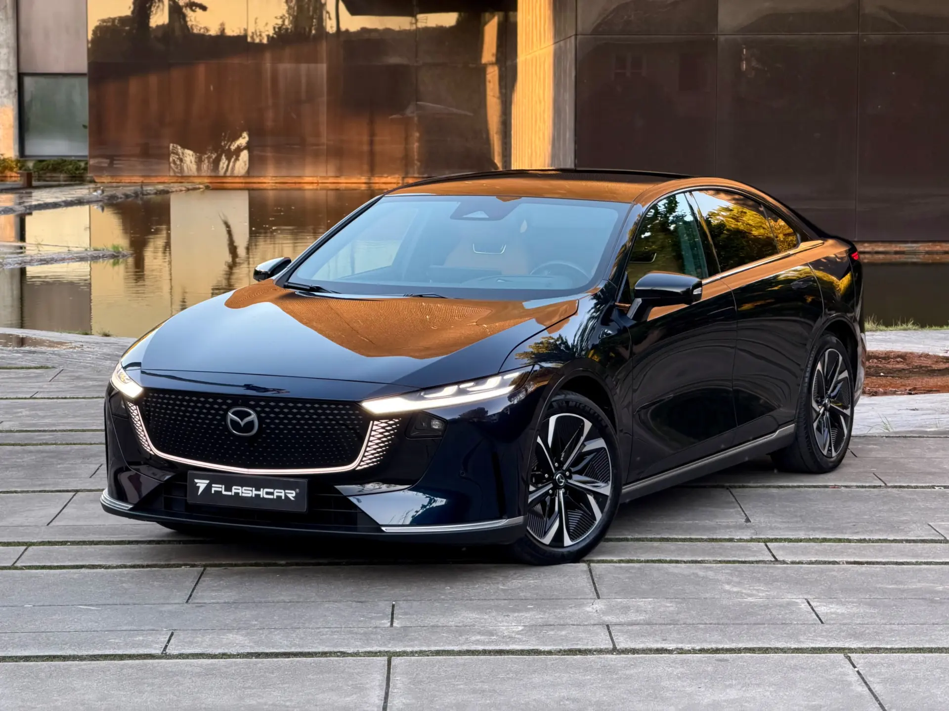 Mazda 6e 68.8 kWh Takumi Plus 50