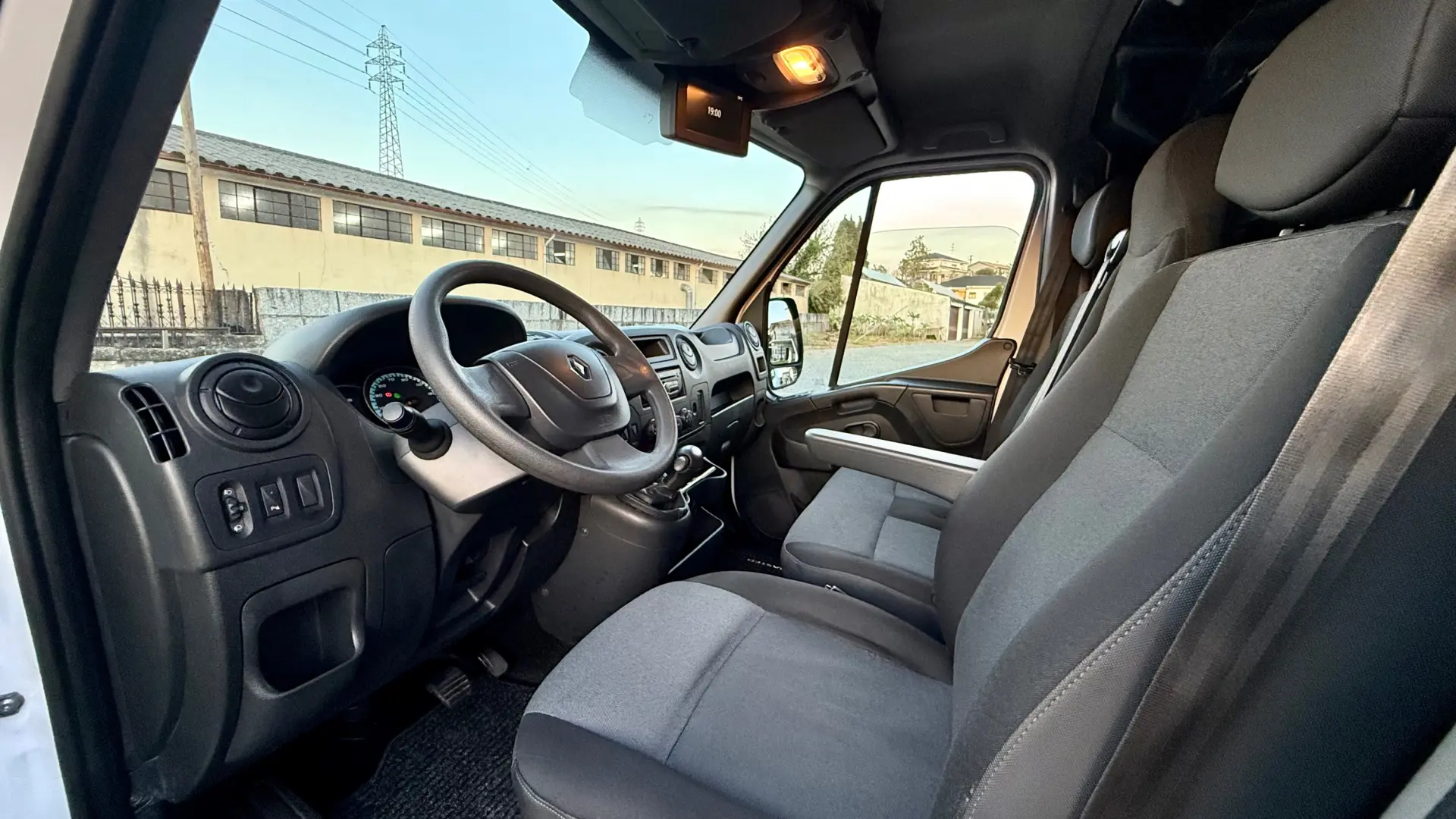 Renault Master E-Tech L2H2 3T5 Advance Autonomia Urbana 5