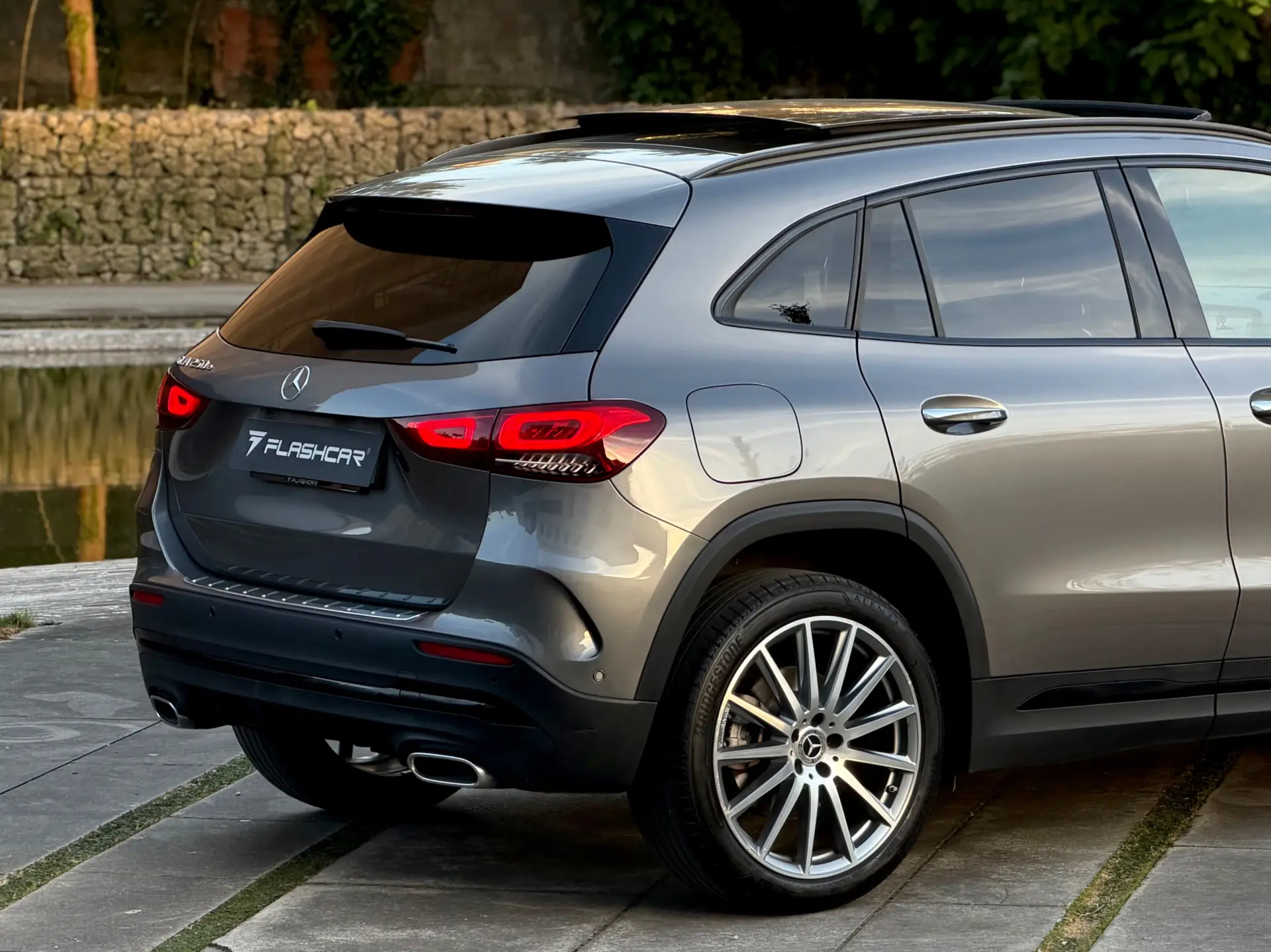 Mercedes-Benz GLA 250 e 8G-DCT AMG Line 29