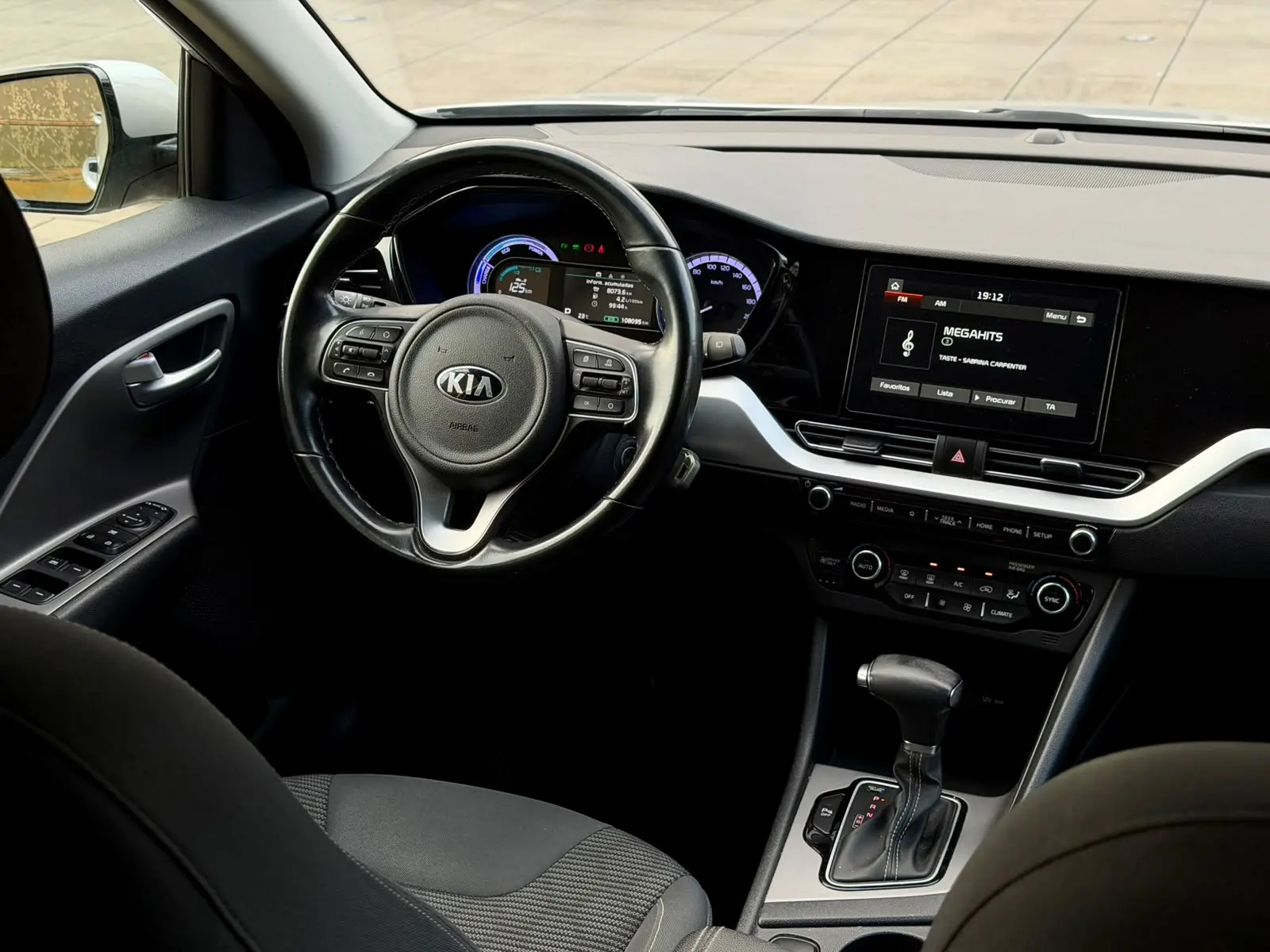 Kia Niro 1.6GDI HEV (Híbrido) TX 17