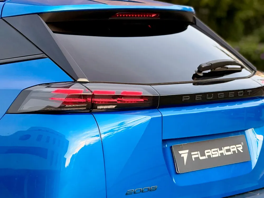 Peugeot 2008 1.2 PureTech Allure Pack 29