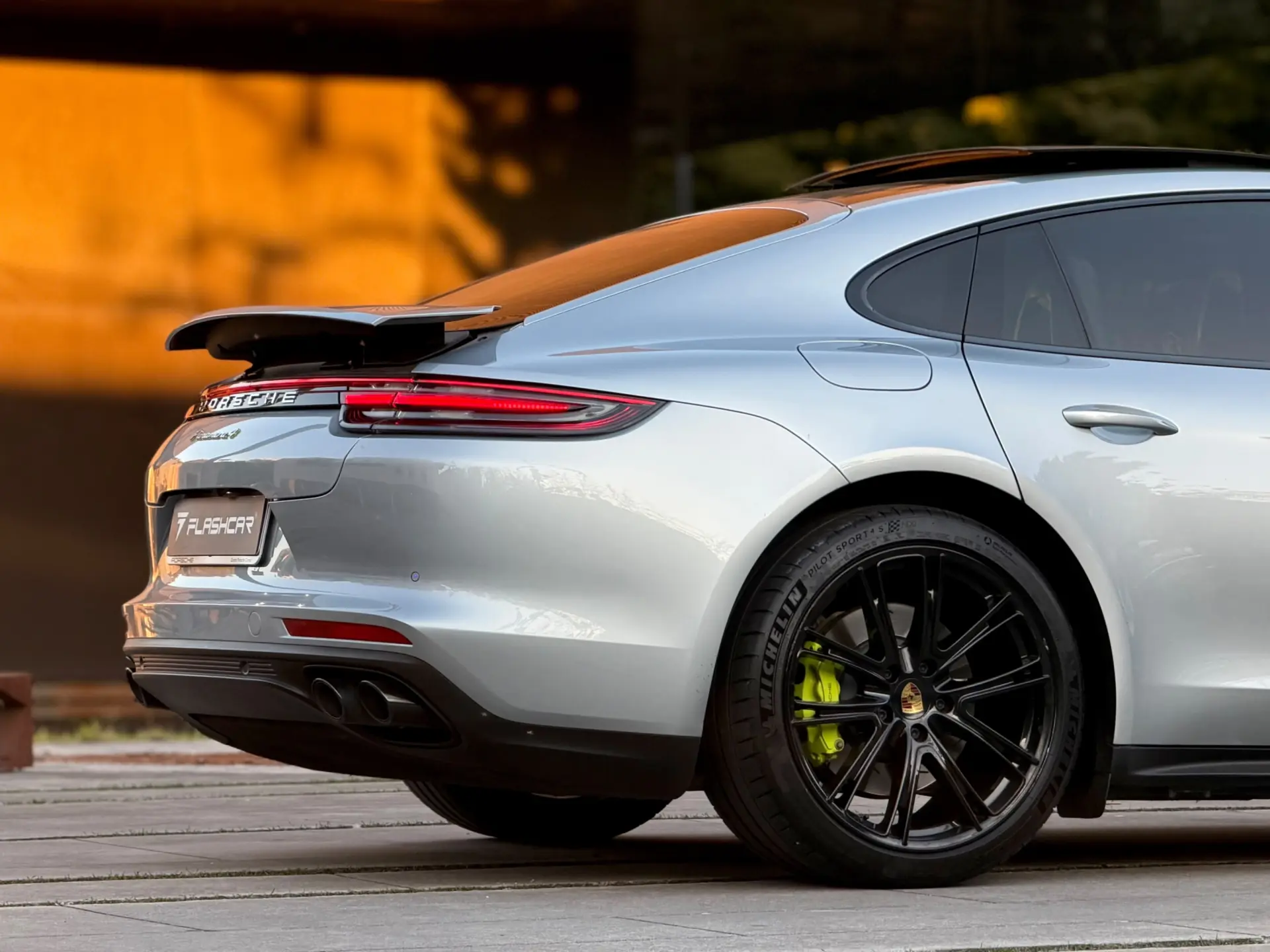 Porsche Panamera 4 E-Hybrid 23