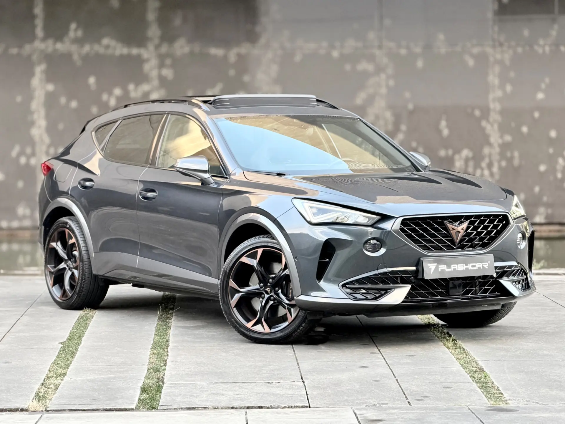 Cupra Formentor 1.4 e-Hybrid DSG VZ 1