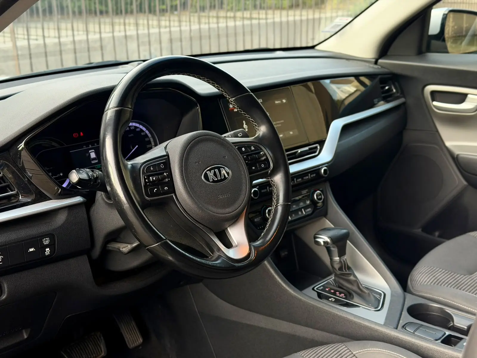 Kia Niro 1.6GDI HEV (Híbrido) TX 20