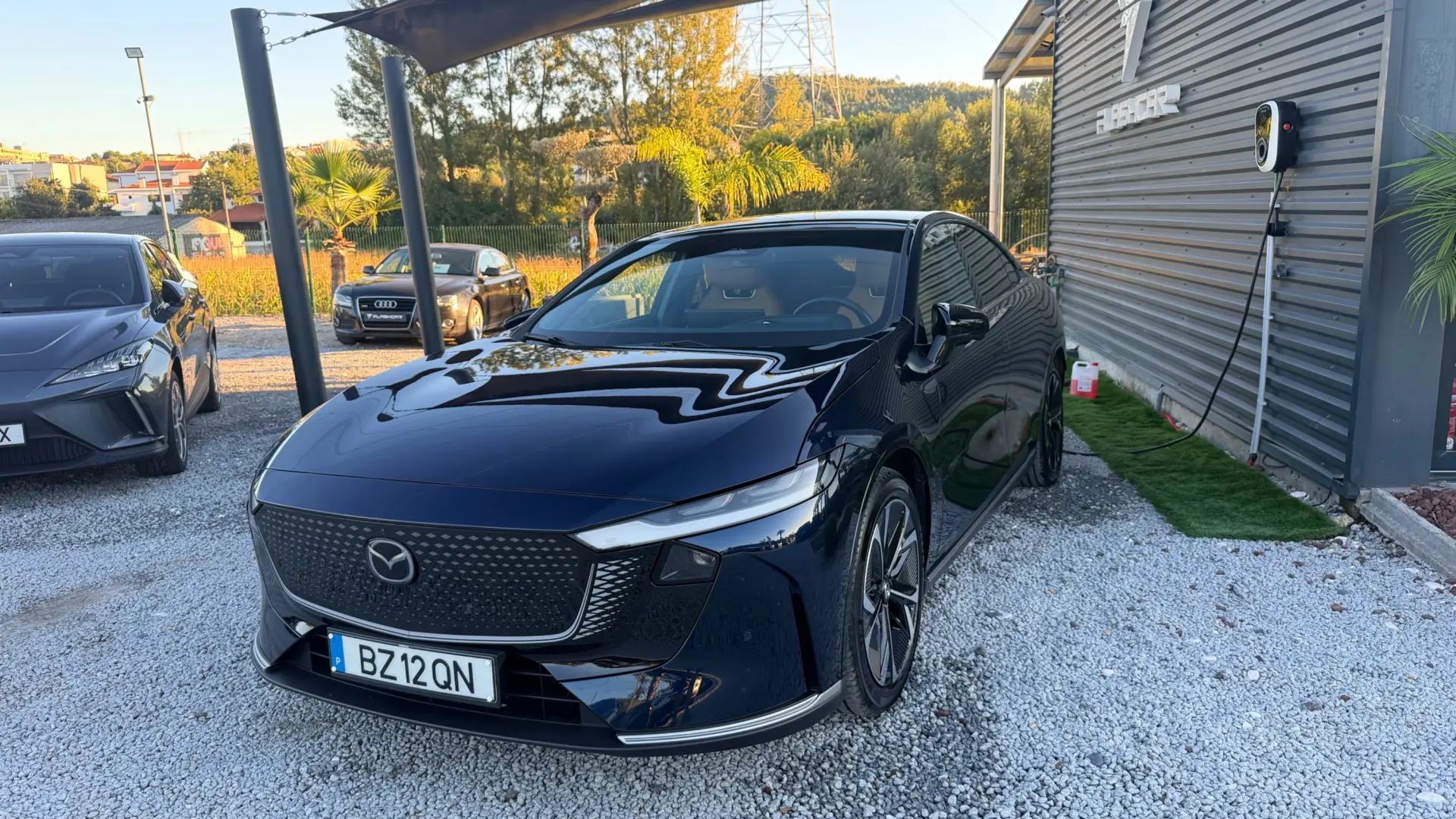 Mazda 6e 68.8 kWh Takumi Plus 12