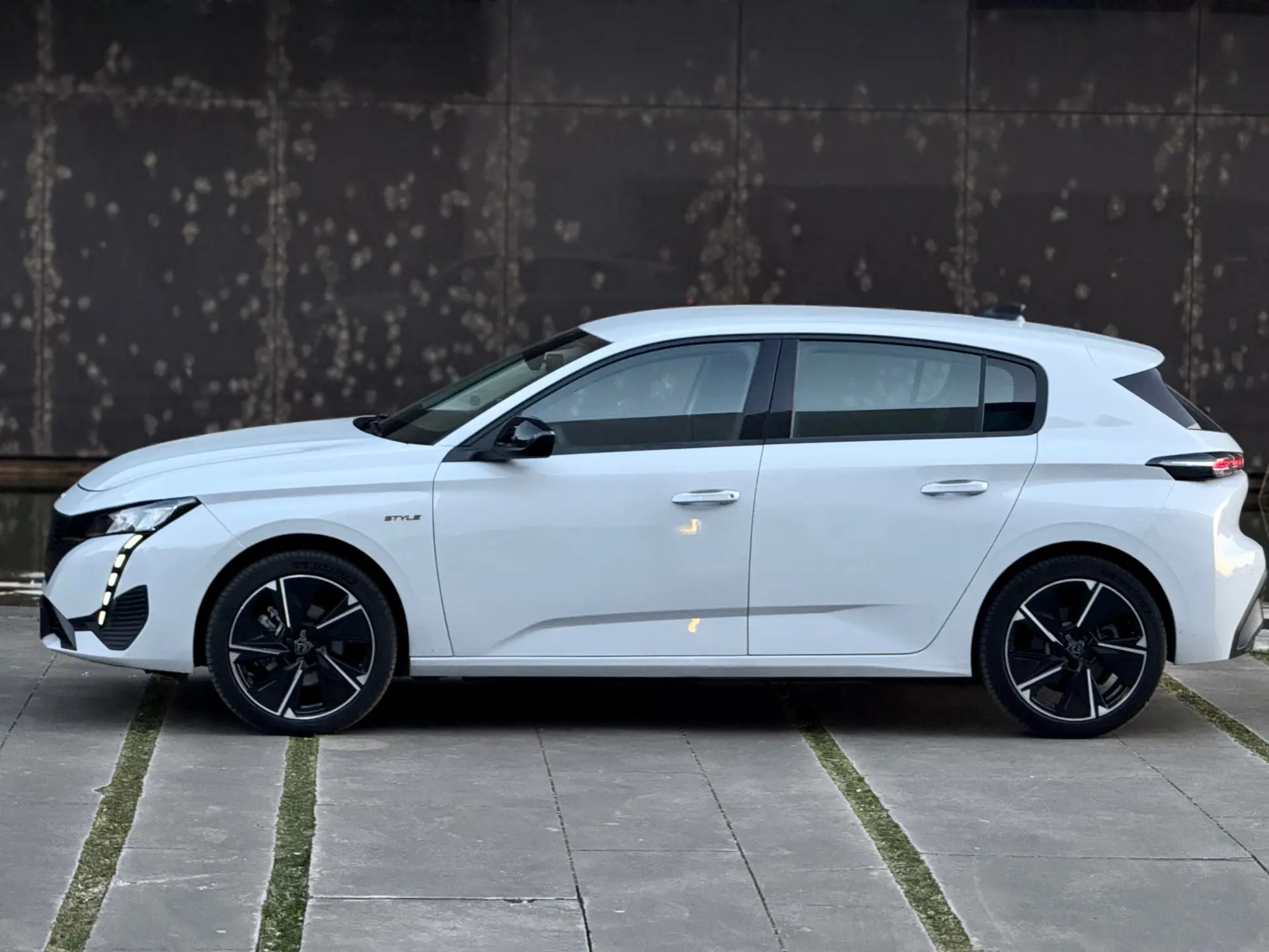 Peugeot e-308 54 kWh Style 20