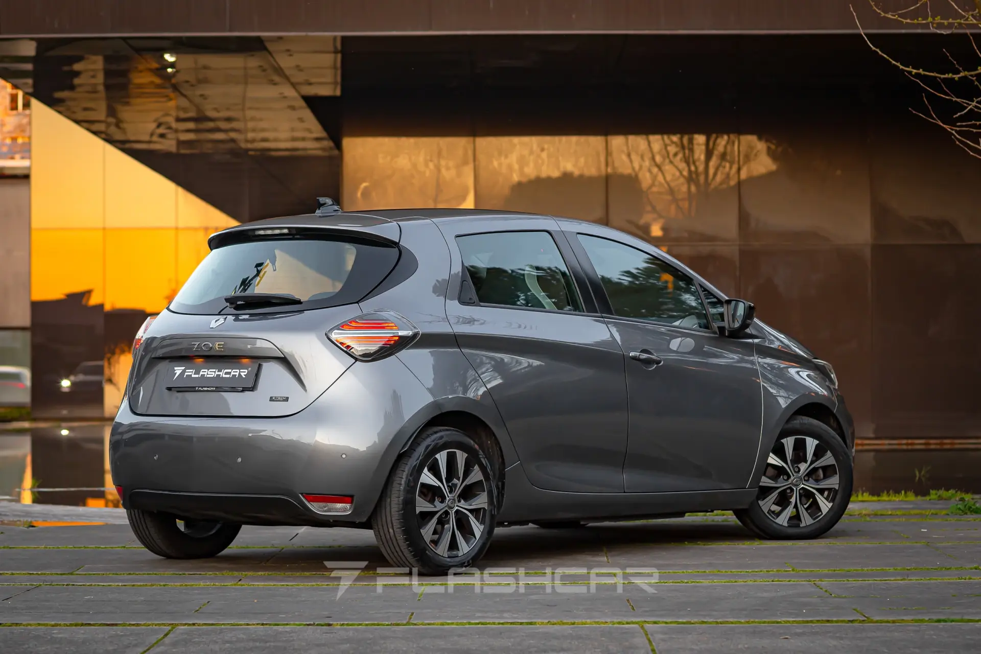 Renault Zoe (c/ Bateria) Z.E. 50 INTENS 12