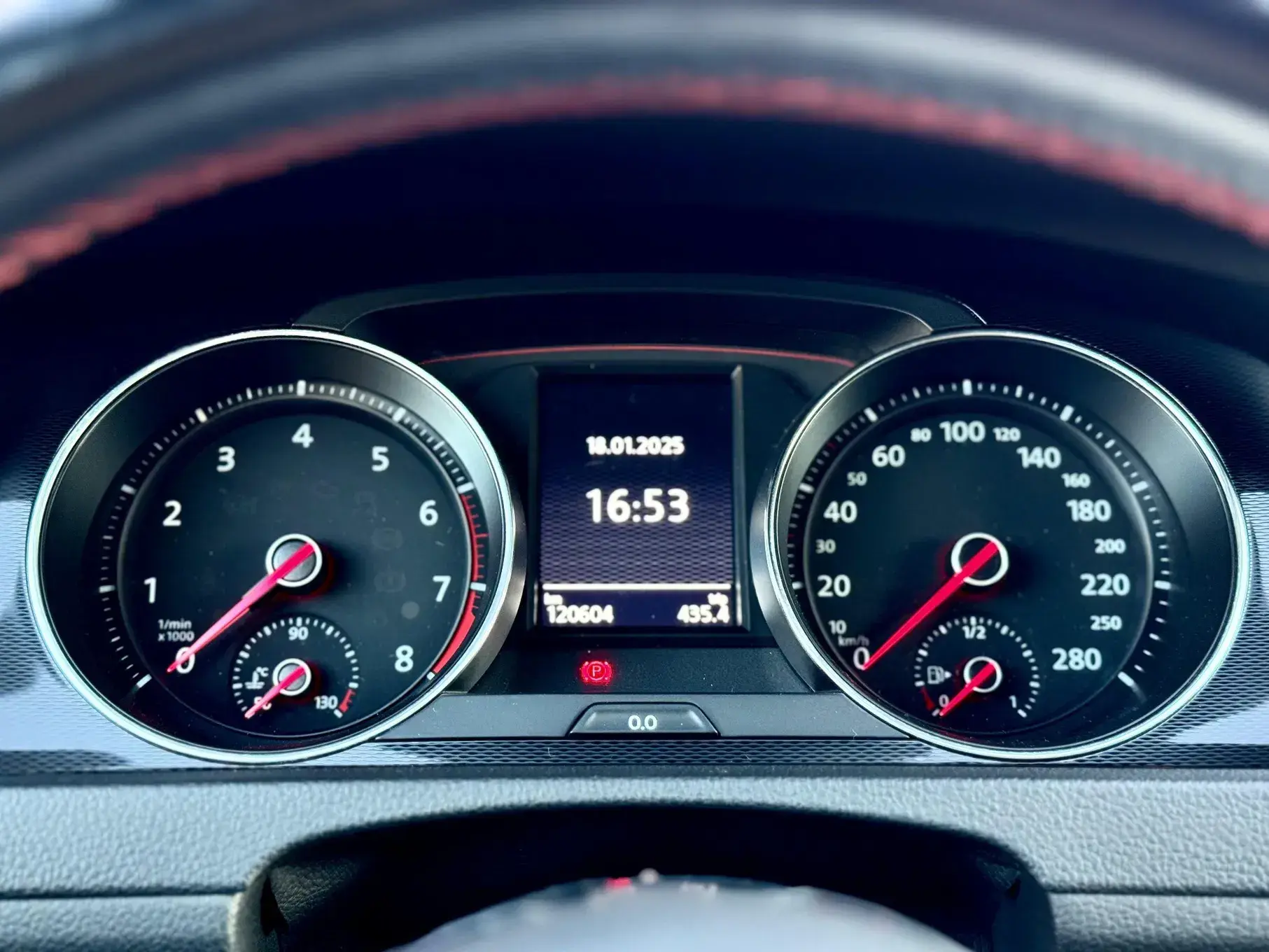 Volkswagen Golf 26