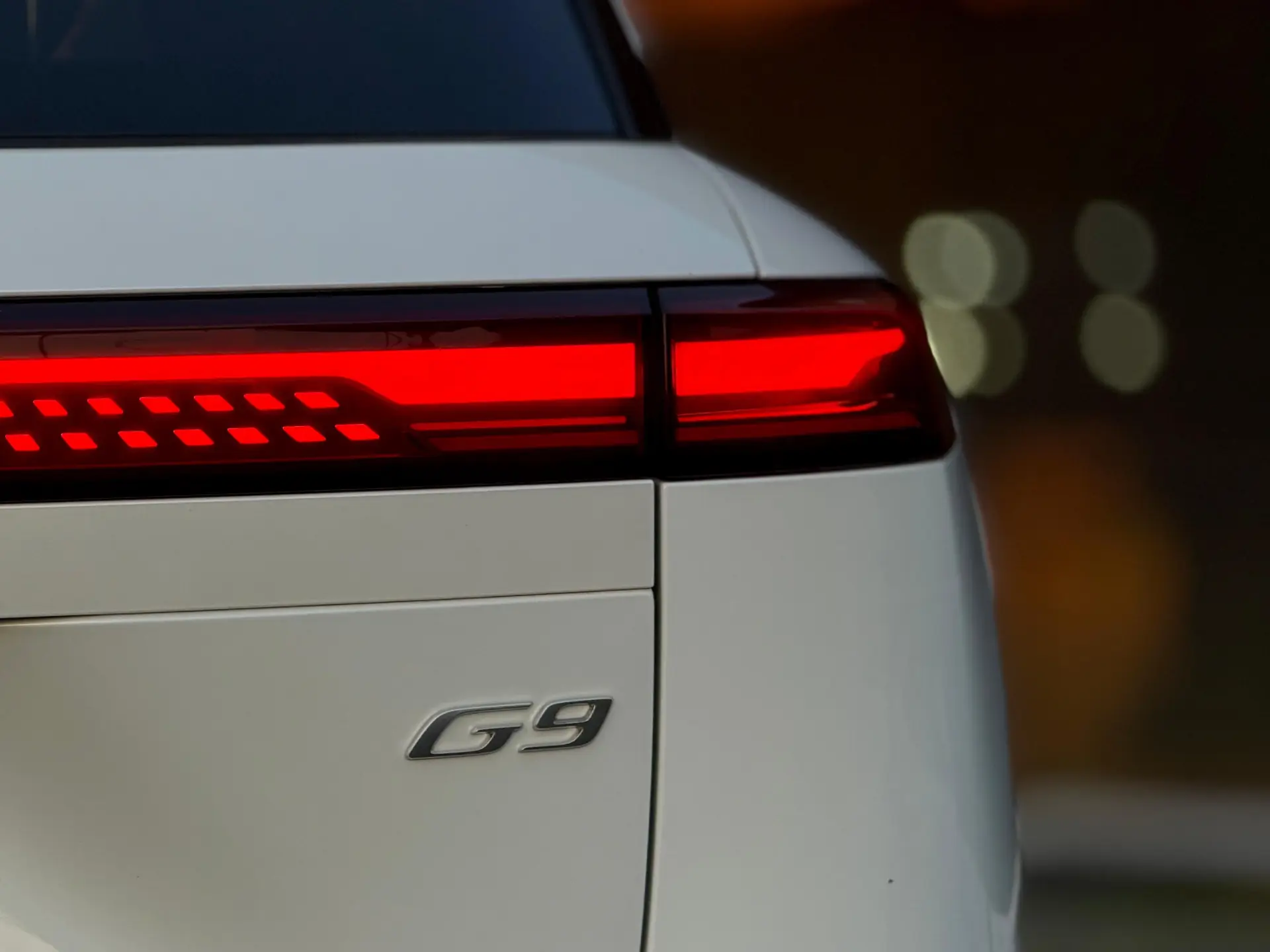 Xpeng G9 98 kWh Long Range 65