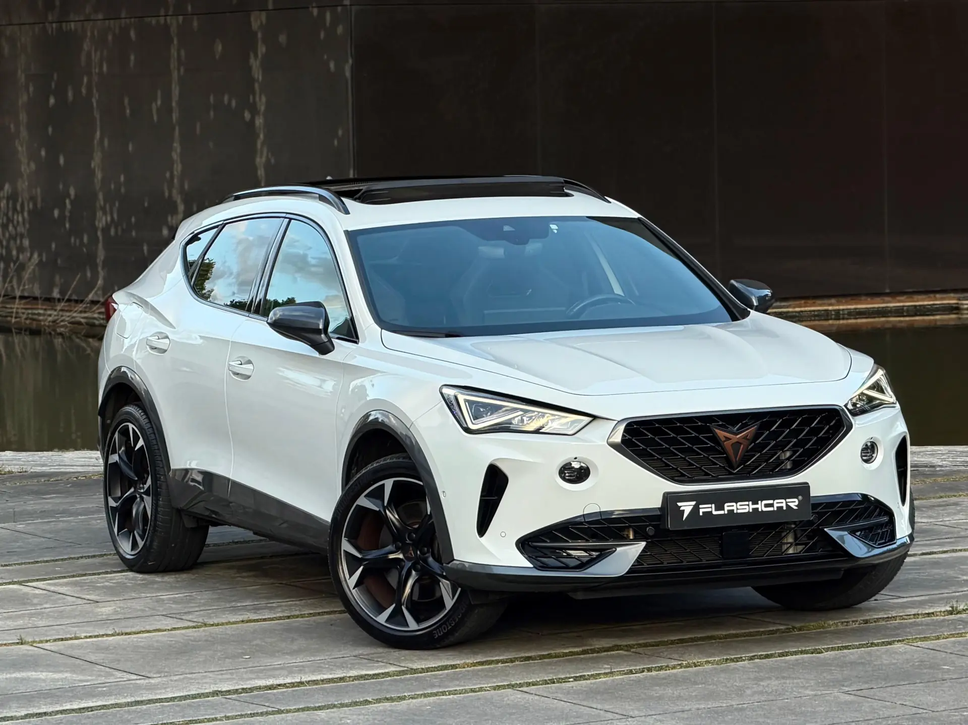 Cupra Formentor 1.4 e-Hybrid DSG VZ 1