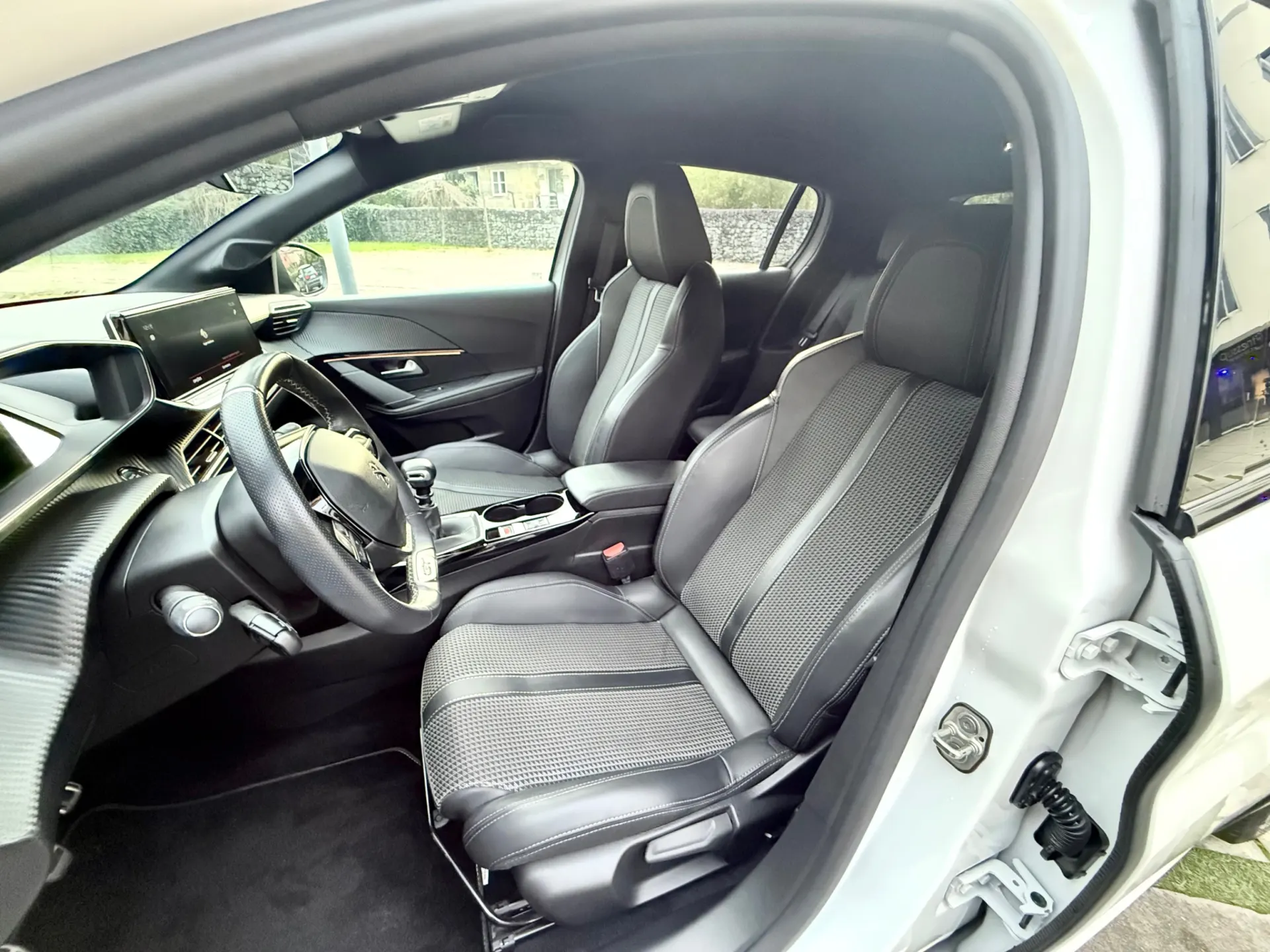 Peugeot 208 1.5 BlueHDi GT Pack 10