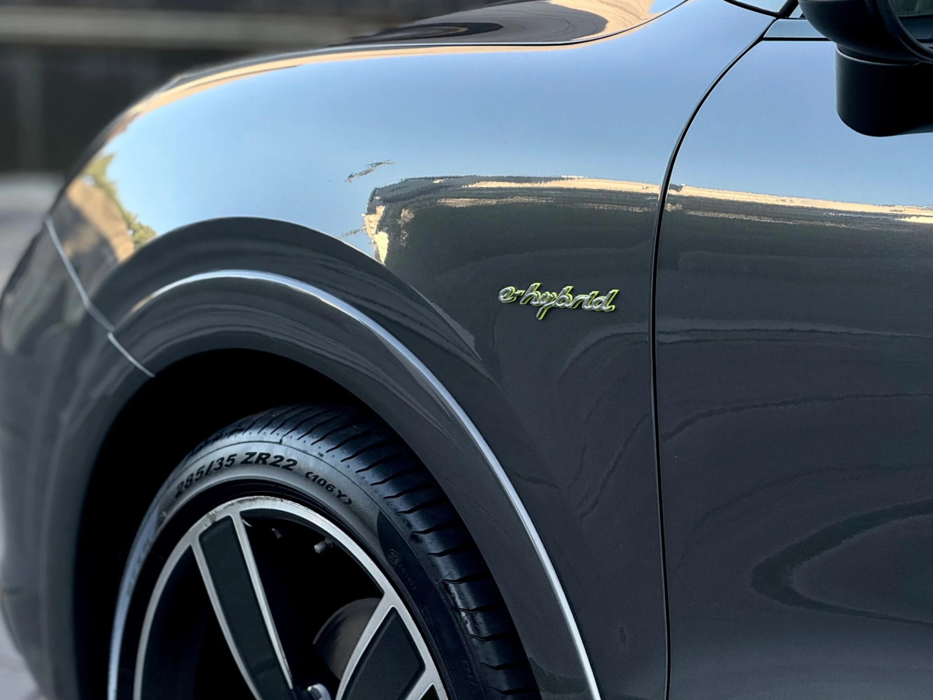 Porsche Cayenne Coupé E-Hybrid Platinum Edition 14