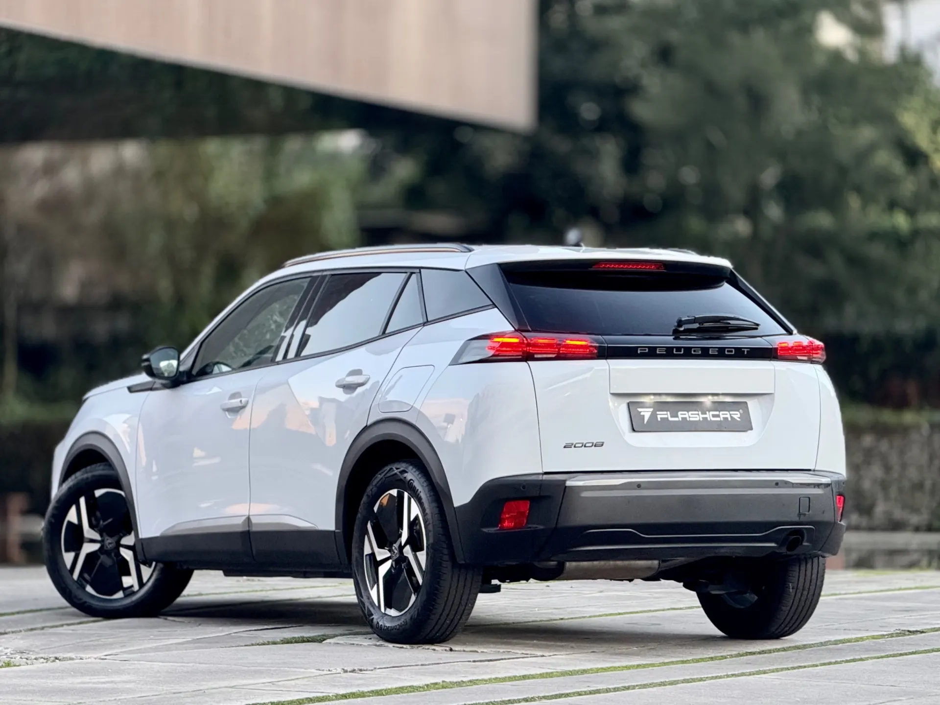 Peugeot 2008 1.2 PureTech Allure Pack 2