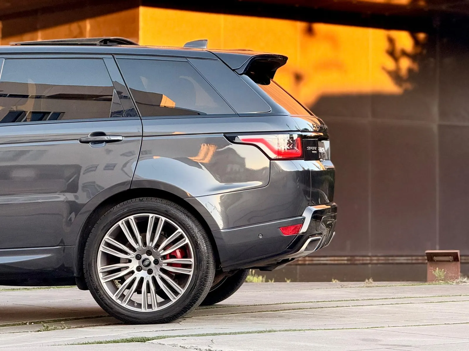 Land Rover Range Rover Sport 2.0 Si4 PHEV Autobiography Dynamic 38