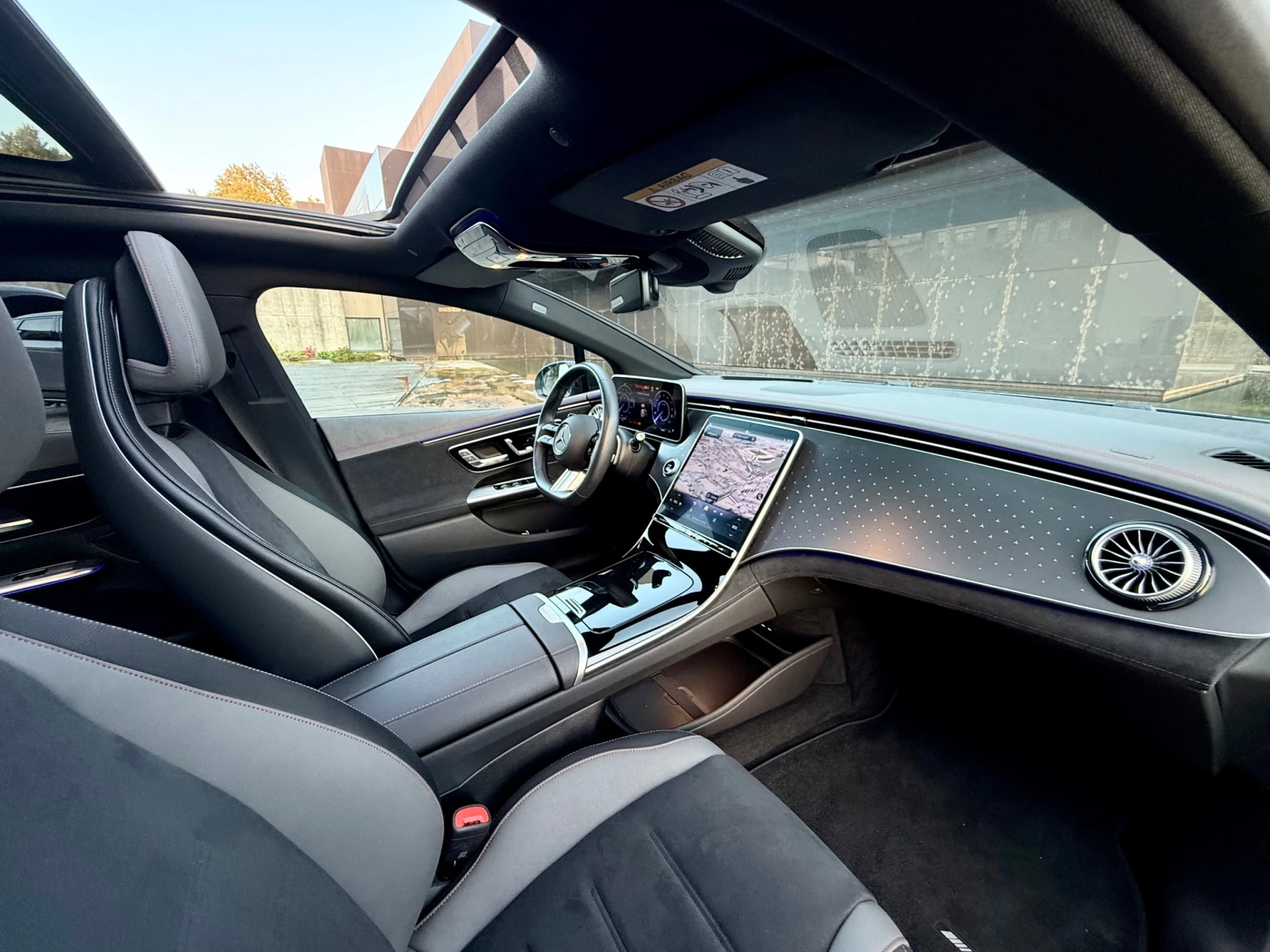 Mercedes-Benz EQE SUV 300 Edition 38