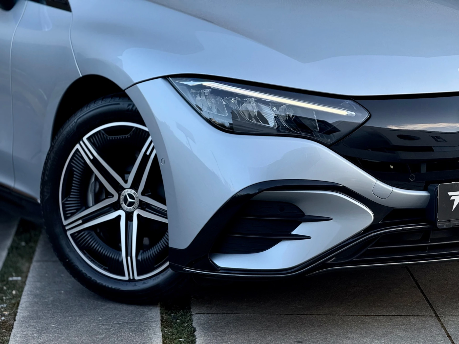 Mercedes-Benz EQE SUV 300 Edition 6