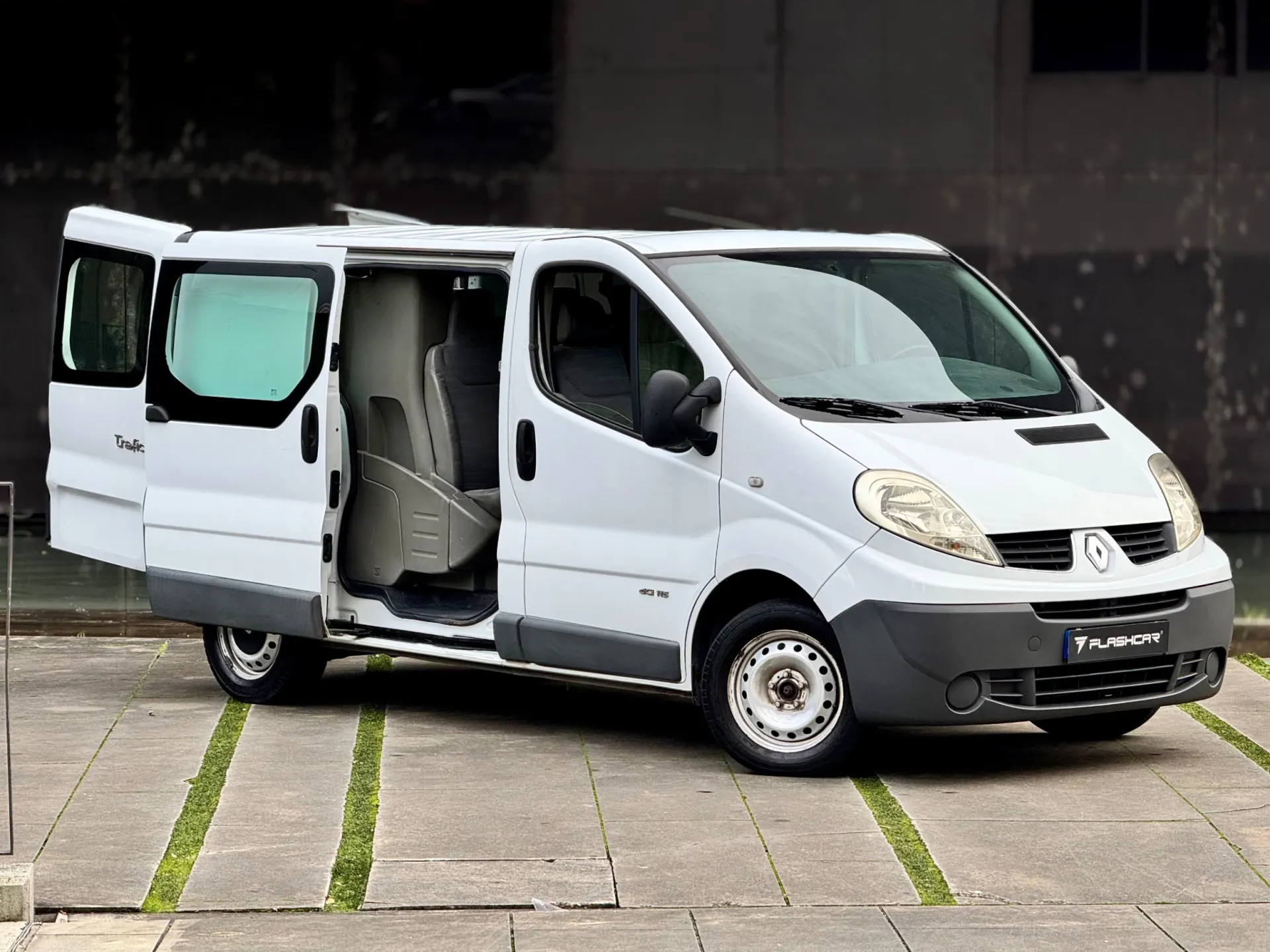 Renault Trafic 9