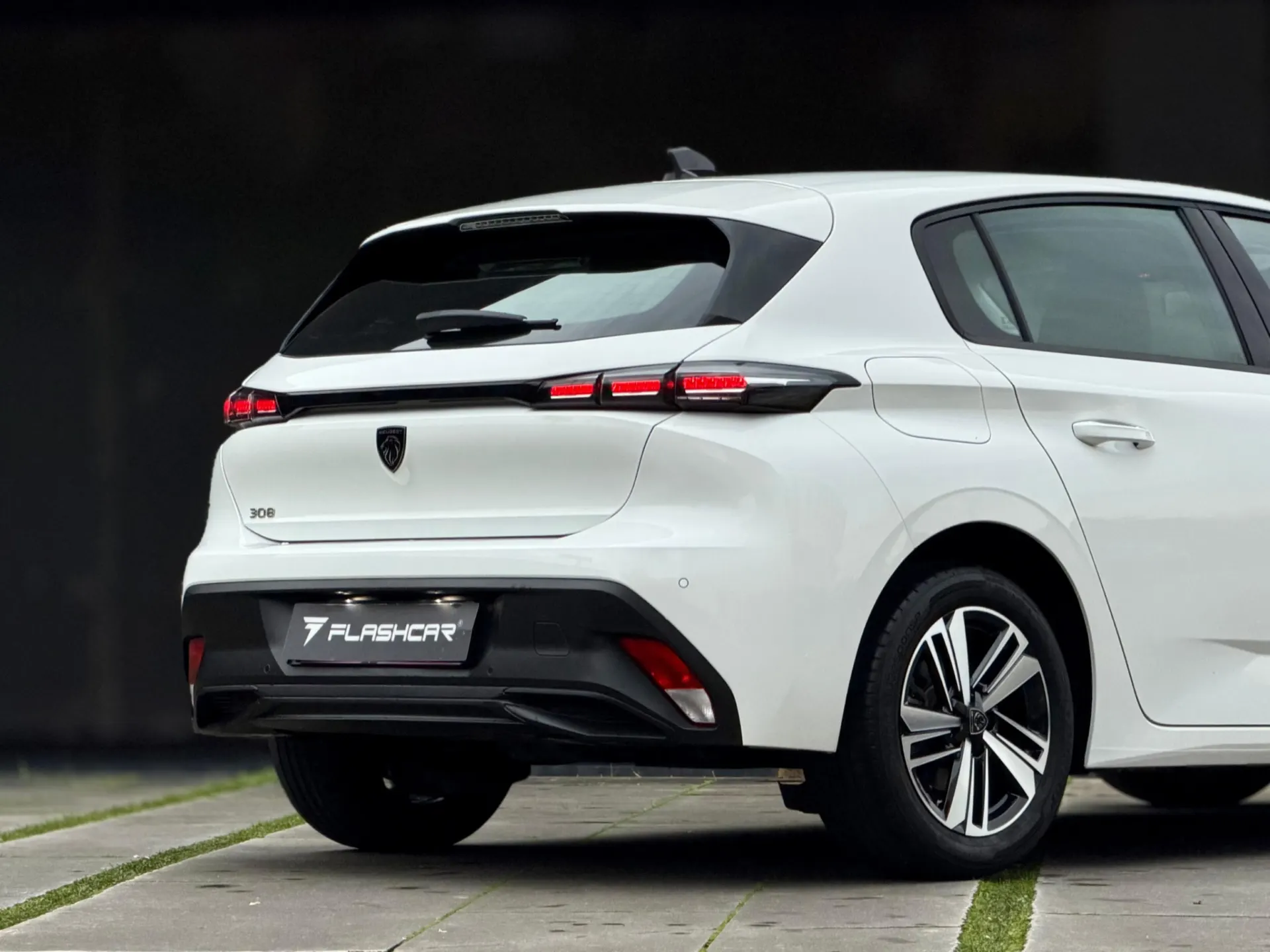 Peugeot 308 1.5 BlueHDi Allure Pack 2