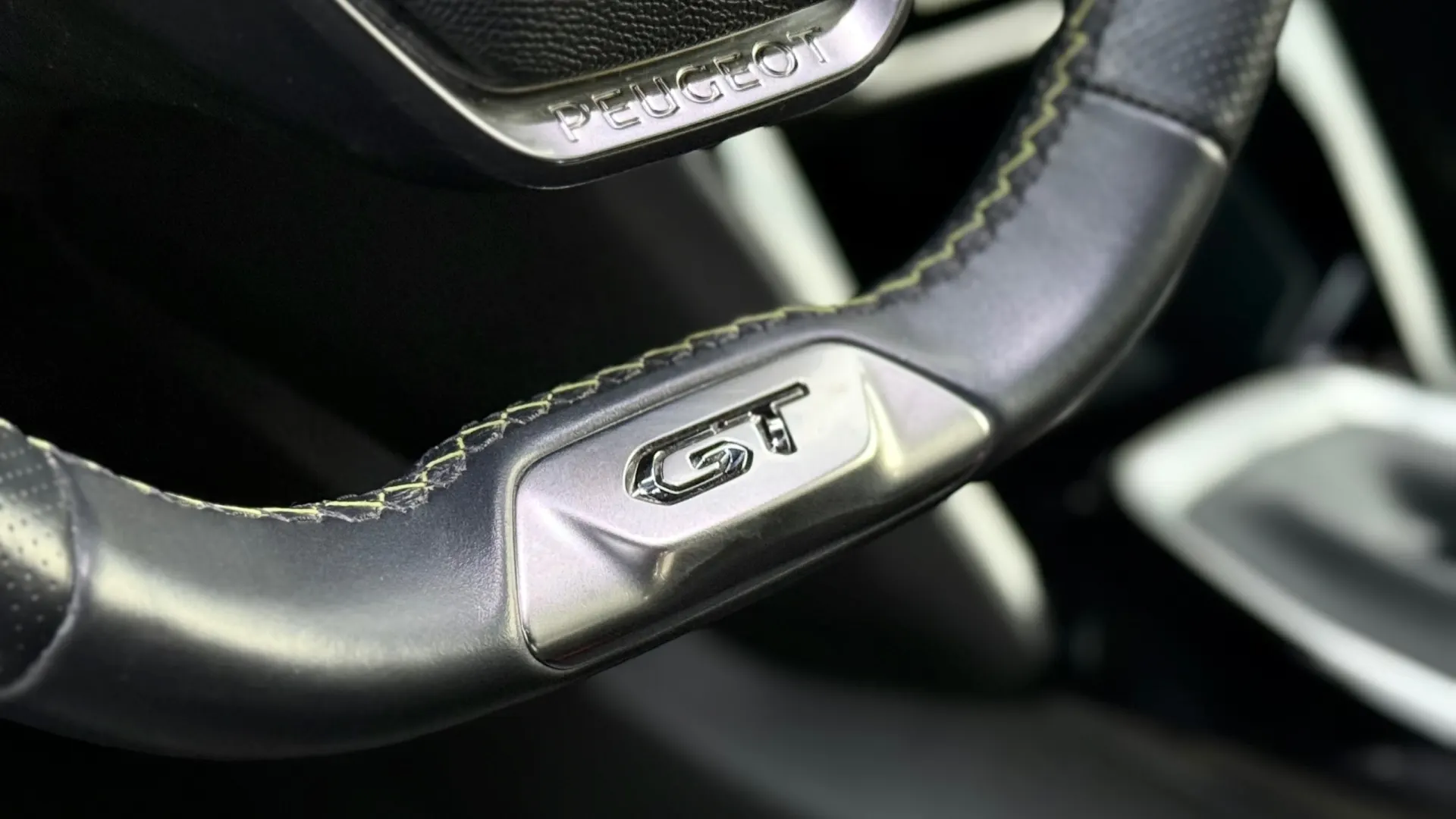 Peugeot 208 1.5 BlueHDi GT Pack 13