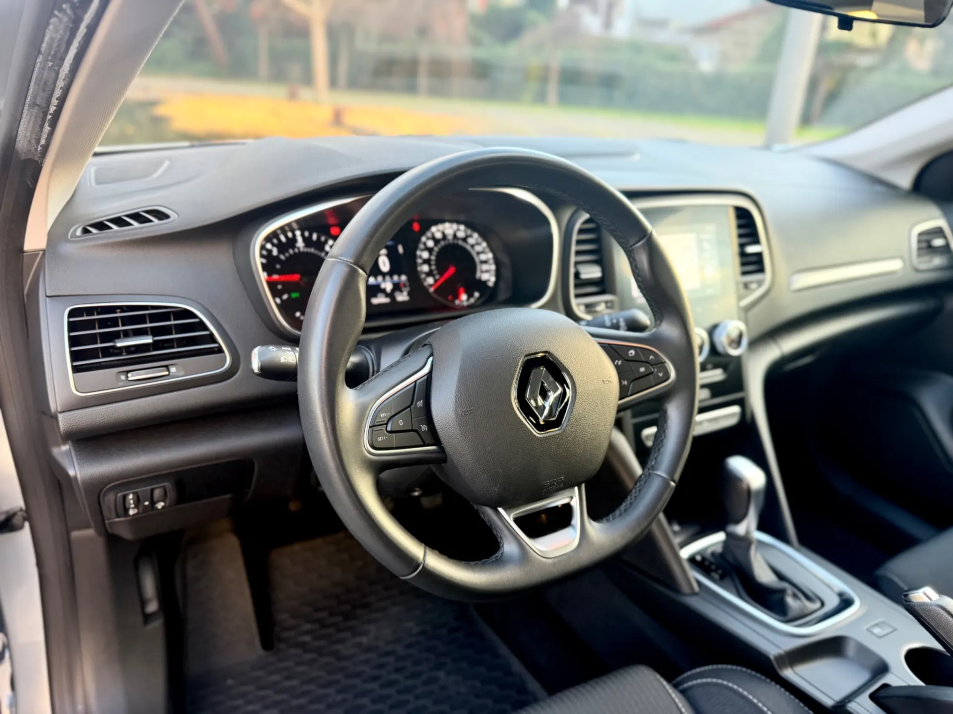 Renault Mégane Break Business EDC 115cv 9