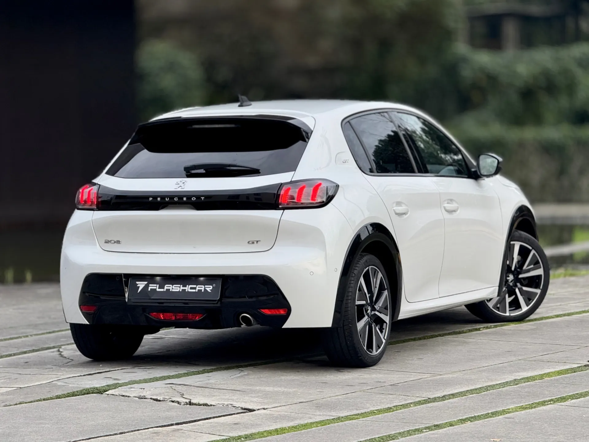 Peugeot 208 1.5 BlueHDi GT Pack 26