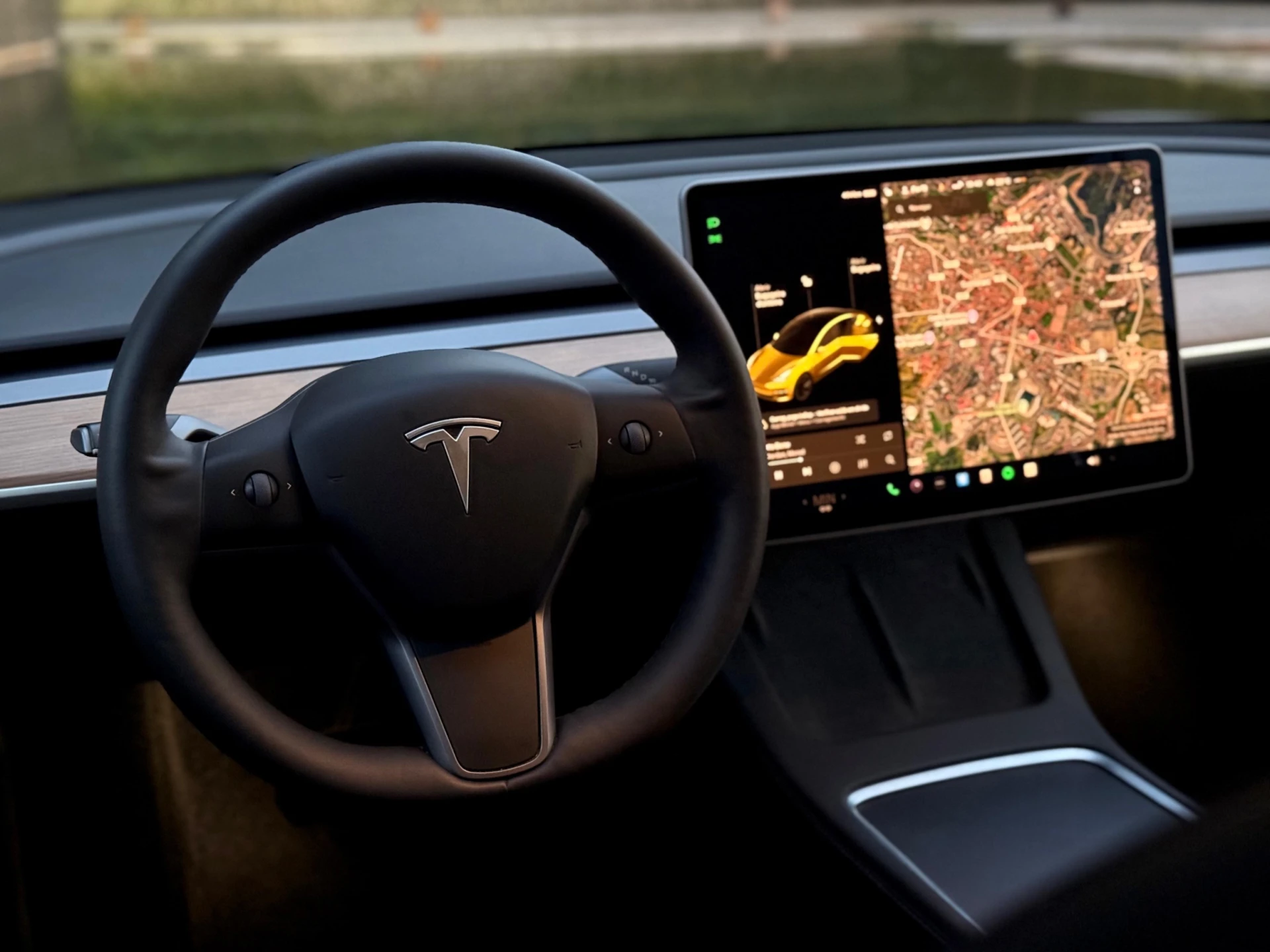 Tesla Model 3 Long range 6