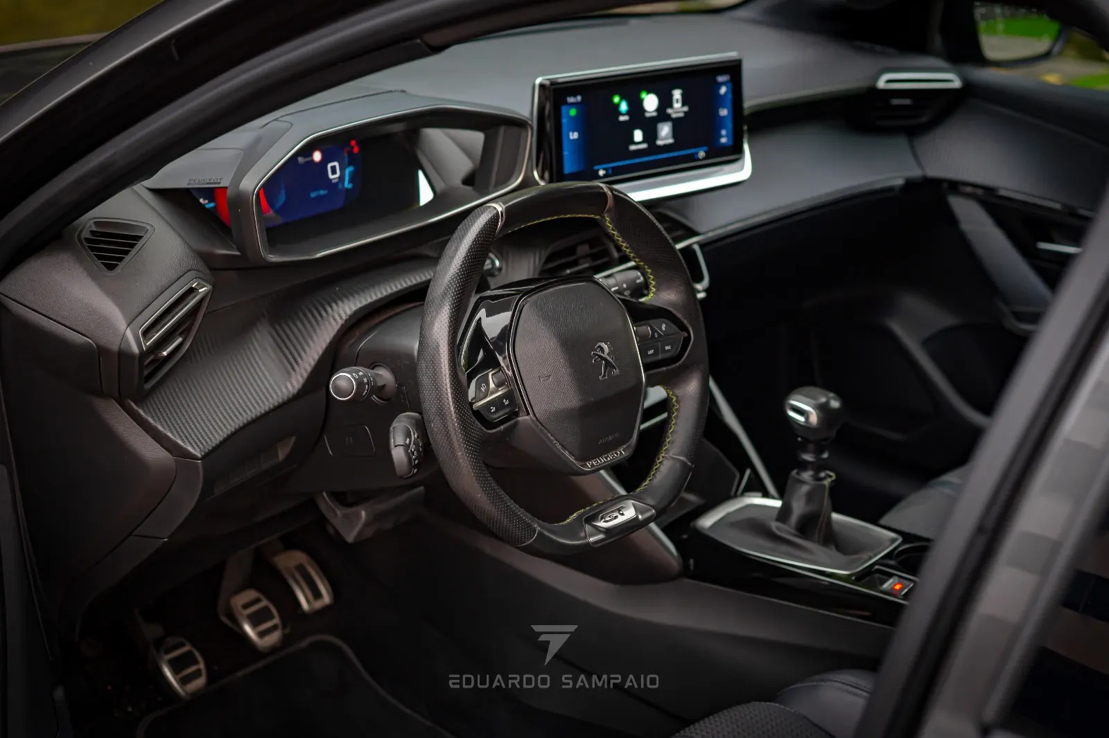 Peugeot 208 1.2 PureTech GT Line 11