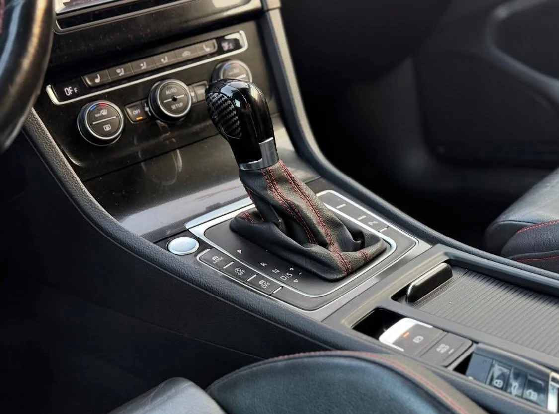 Volkswagen Golf GTI performance 27