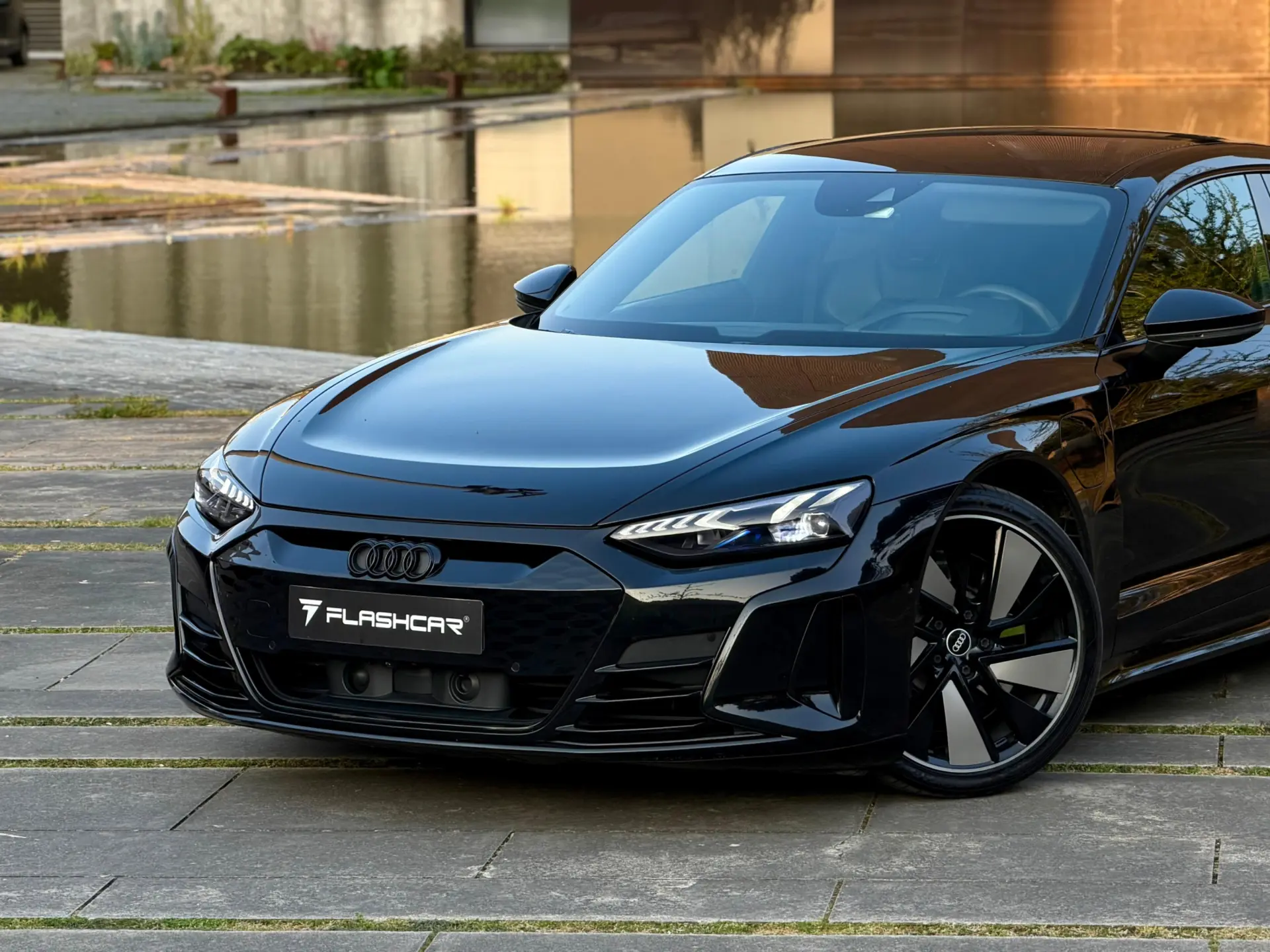 Audi e-tron GT quattro 93