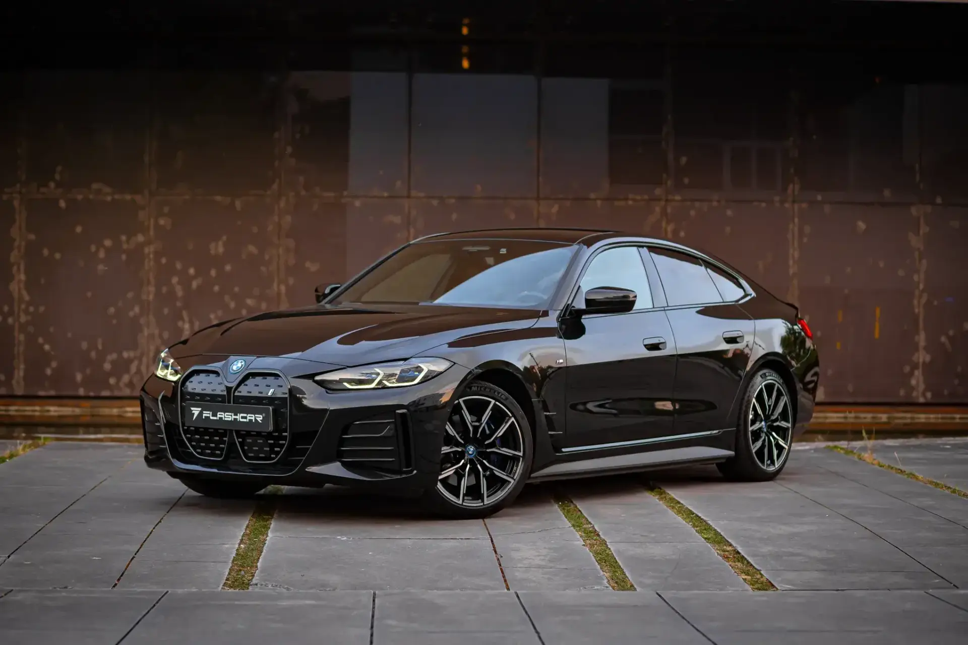 BMW i4 eDrive40 Pack Desportivo M 28