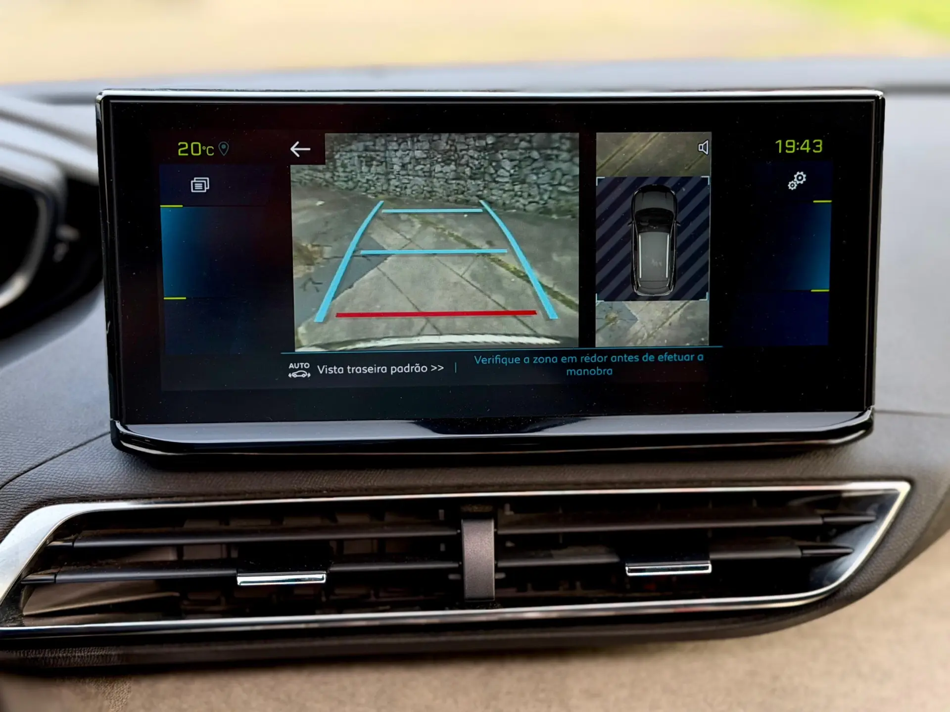 Peugeot 3008 1.6 Hybrid4 GT Line e-EAT8 5